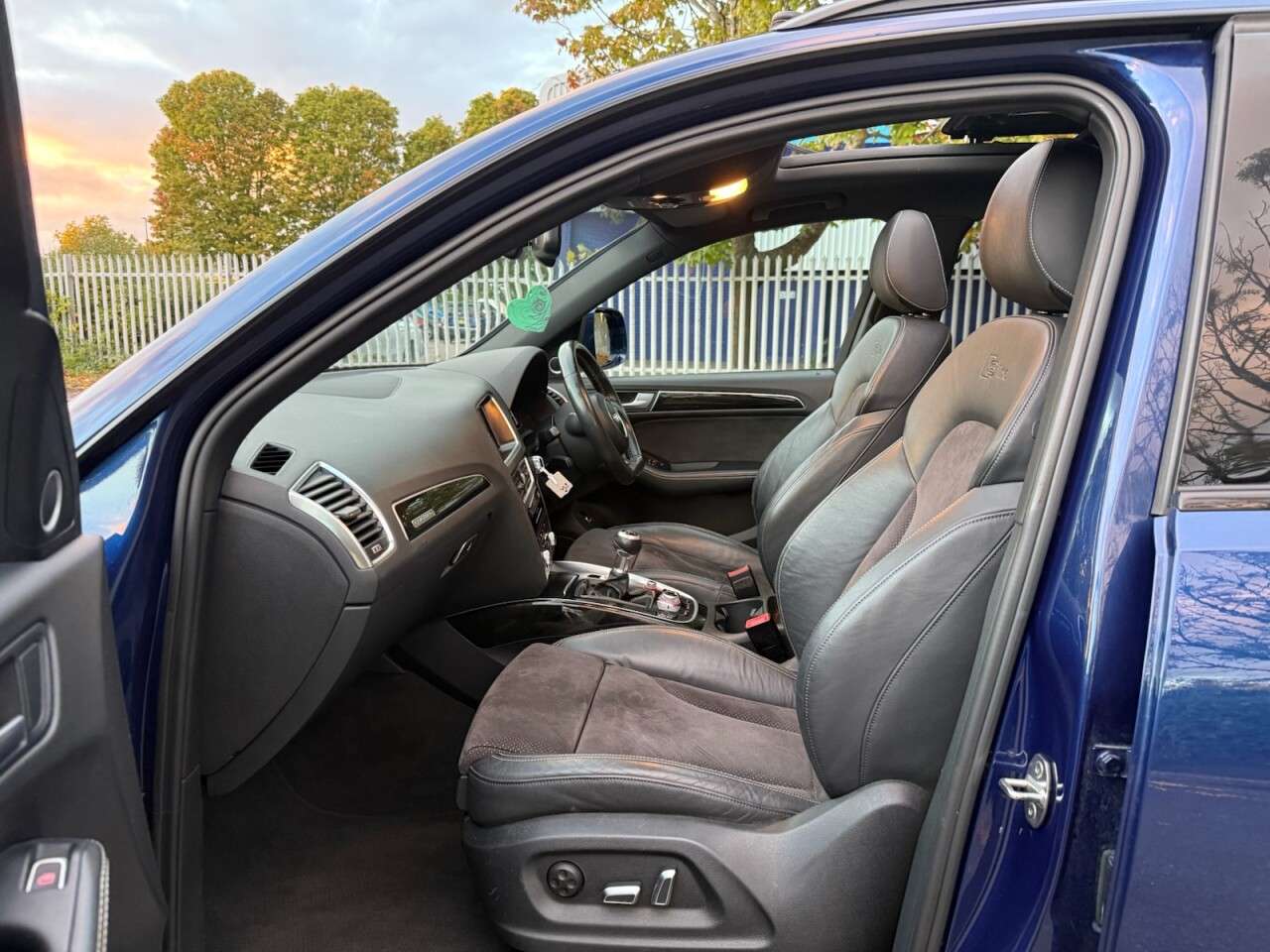 2015 AUDI Q5 2015 AUDI Q5