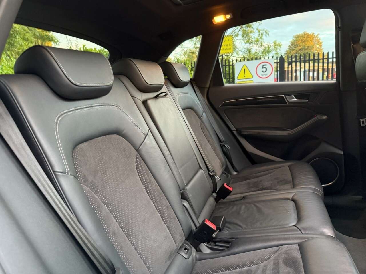 2015 AUDI Q5 2015 AUDI Q5