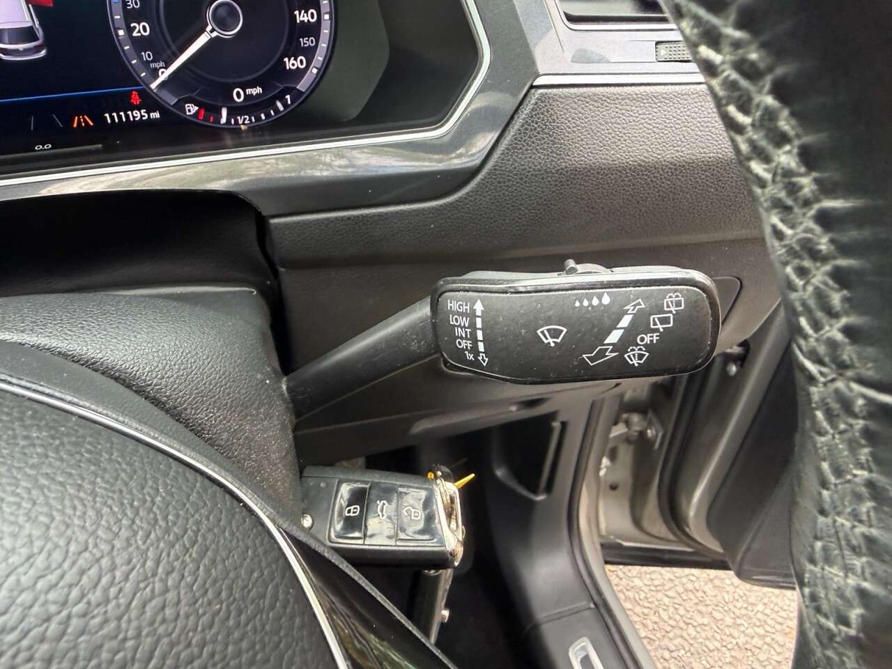 2016 VOLKSWAGEN TIGUAN 2016 VOLKSWAGEN TIGUAN