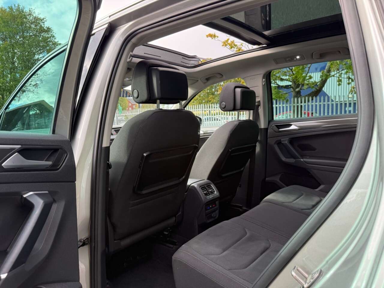 2016 VOLKSWAGEN TIGUAN 2016 VOLKSWAGEN TIGUAN