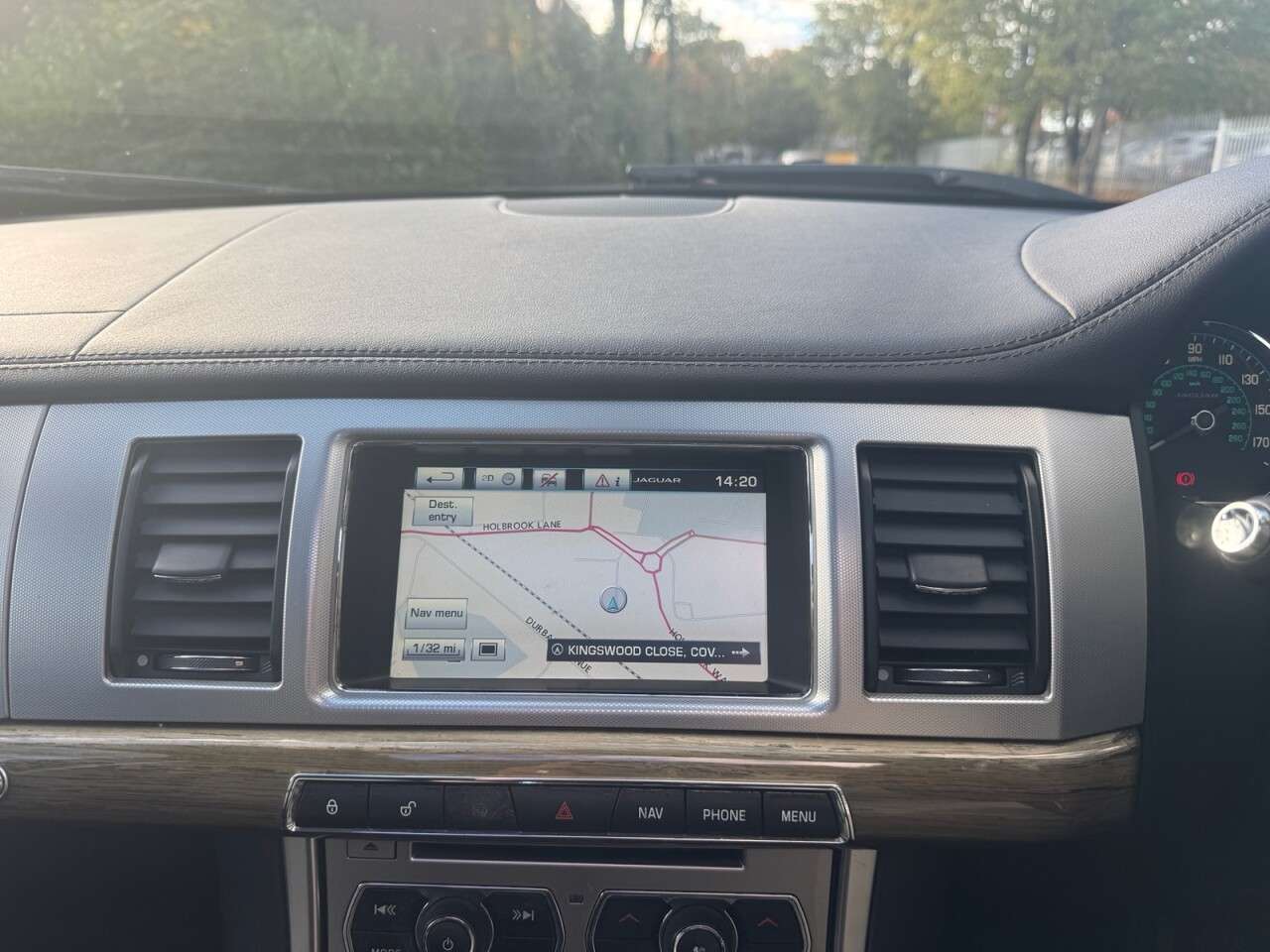 2014 JAGUAR XF 2014 JAGUAR XF