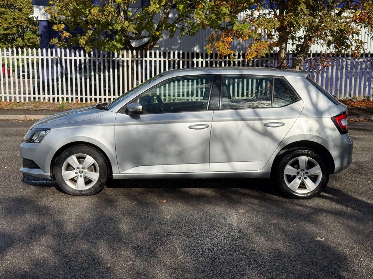 A 2015 SKODA FABIA 1.2 TSI SE Hatchback 5dr Petrol Manual Euro 6 (s/s) (90 ps) A 2015 SKODA FABIA 1.2 TSI SE Hatchback 5dr Petrol Manual Euro 6 (s/s) (90 ps)