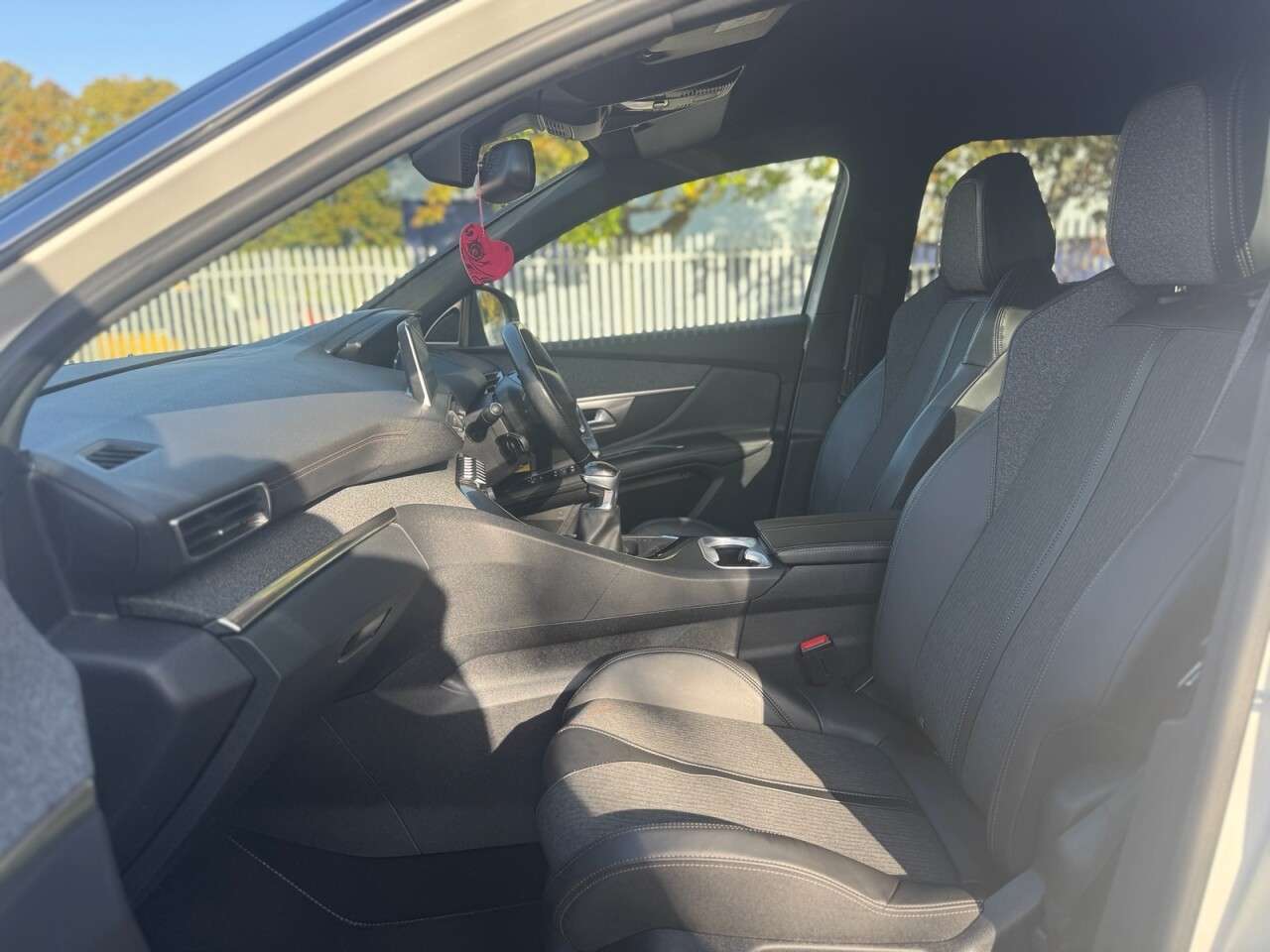 2018 PEUGEOT 3008 2018 PEUGEOT 3008