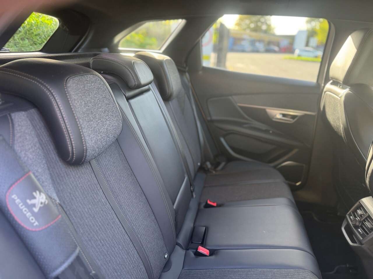 2018 PEUGEOT 3008 2018 PEUGEOT 3008