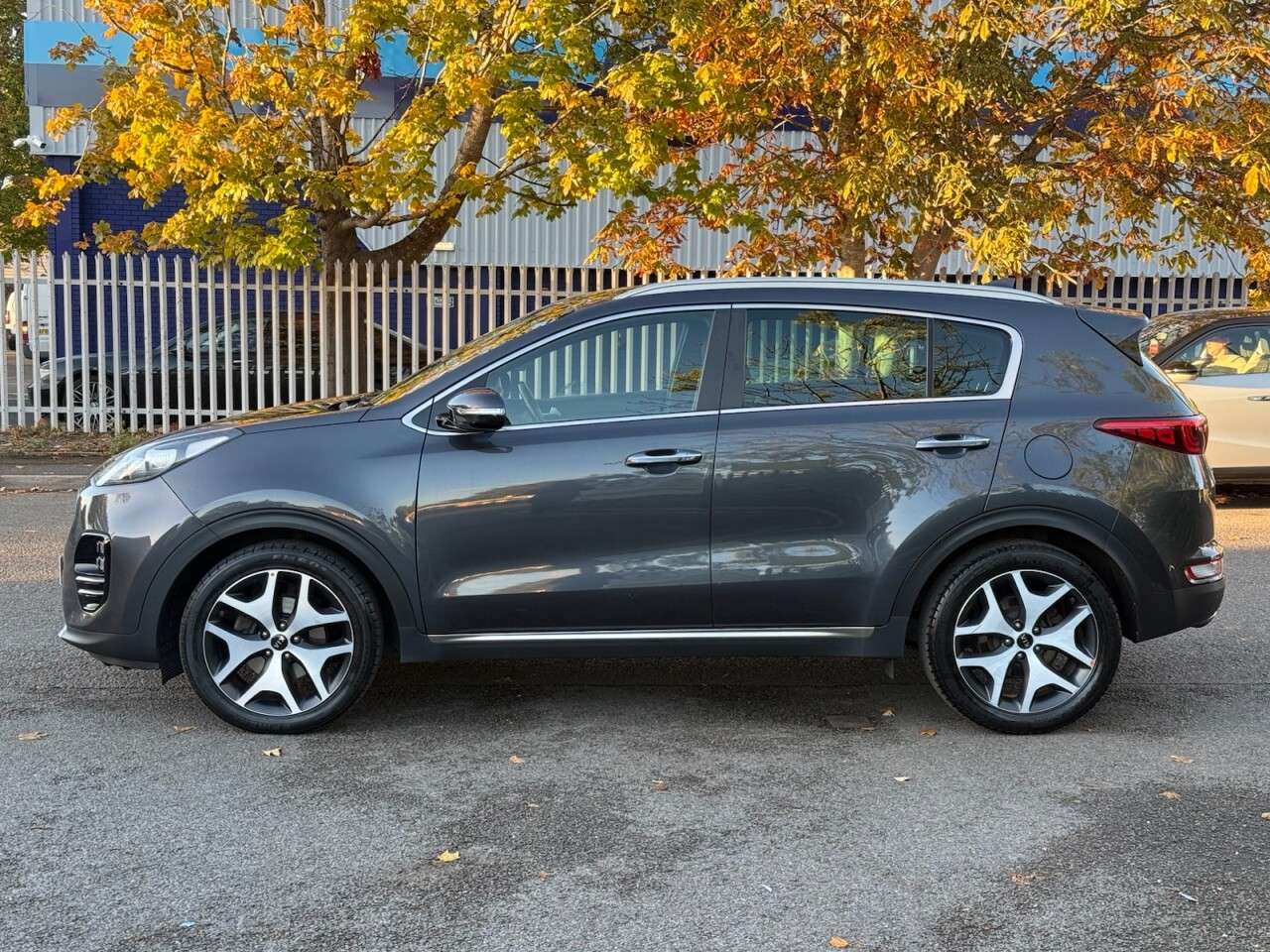 A 2018 KIA SPORTAGE 1.6 T-GDi GT-Line SUV 5dr Petrol Manual Euro 6 (174 bhp) A 2018 KIA SPORTAGE 1.6 T-GDi GT-Line SUV 5dr Petrol Manual Euro 6 (174 bhp)