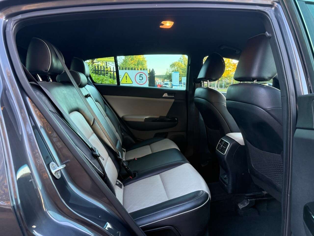 2018 KIA SPORTAGE 2018 KIA SPORTAGE