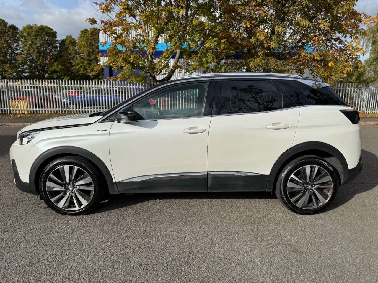 2019 PEUGEOT 3008 2019 PEUGEOT 3008