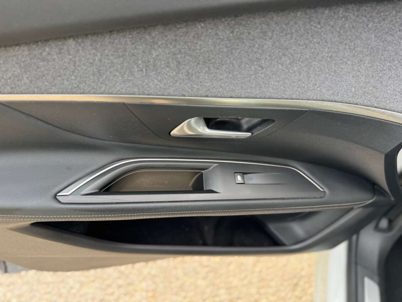 2019 PEUGEOT 3008 2019 PEUGEOT 3008