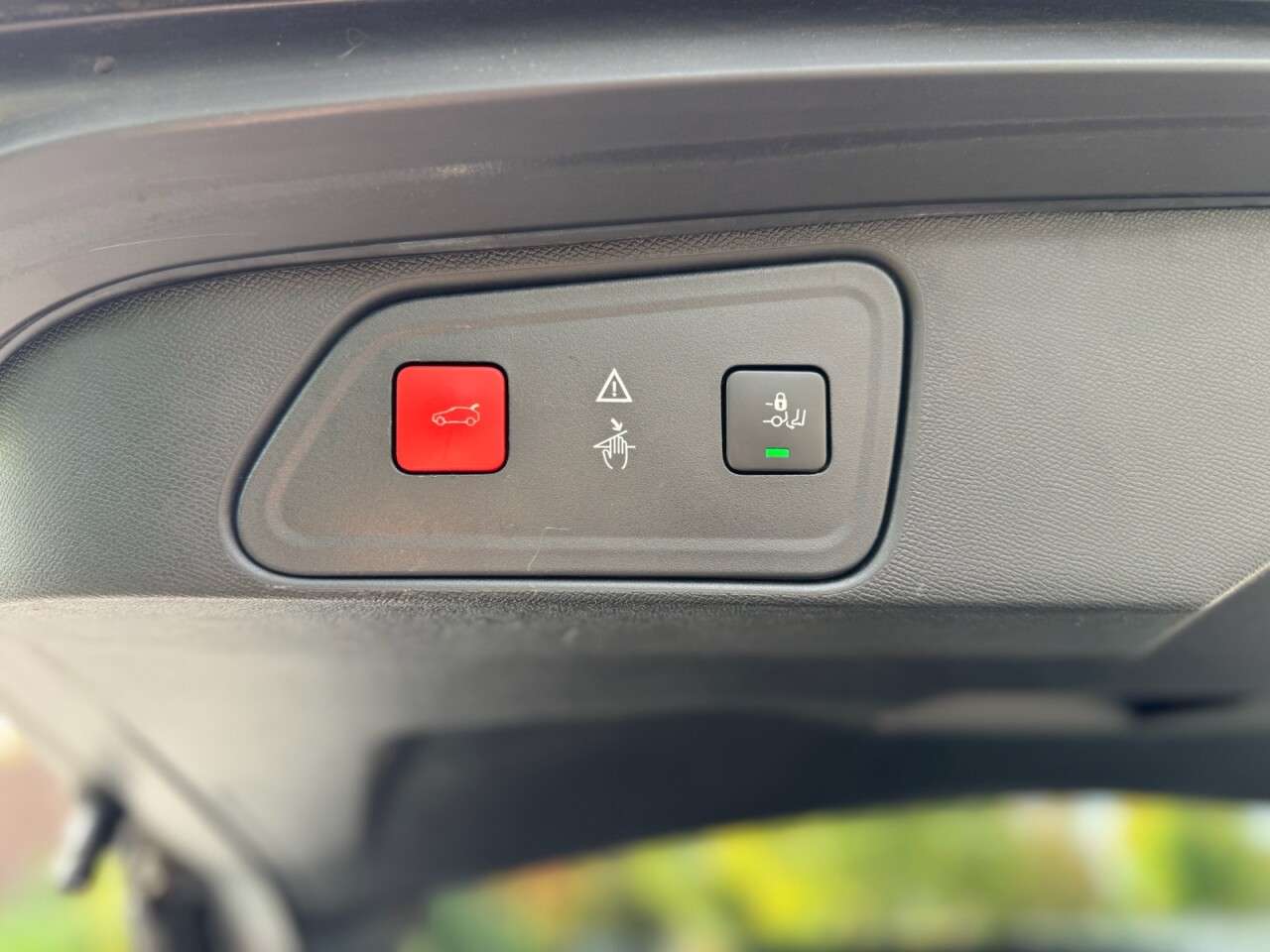 2019 PEUGEOT 3008 2019 PEUGEOT 3008