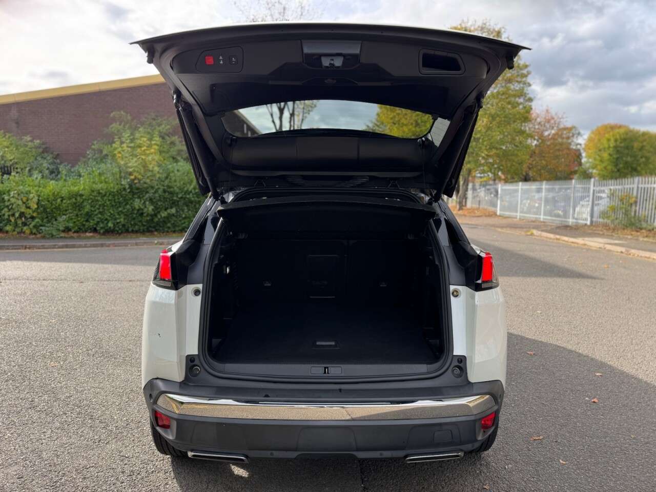2019 PEUGEOT 3008 2019 PEUGEOT 3008