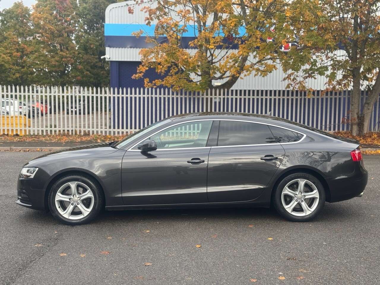 A 2016 AUDI A5 2.0 TDI ultra SE Technik Sportback 5dr Diesel Manual Euro 6 (s/s) (136 ps) A 2016 AUDI A5 2.0 TDI ultra SE Technik Sportback 5dr Diesel Manual Euro 6 (s/s) (136 ps)