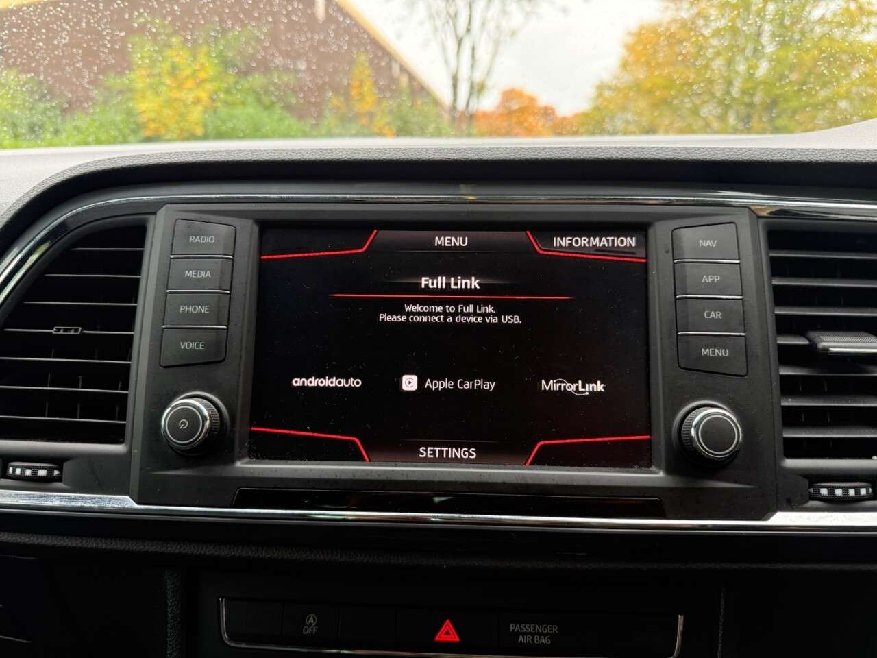 2016 SEAT ATECA 2016 SEAT ATECA