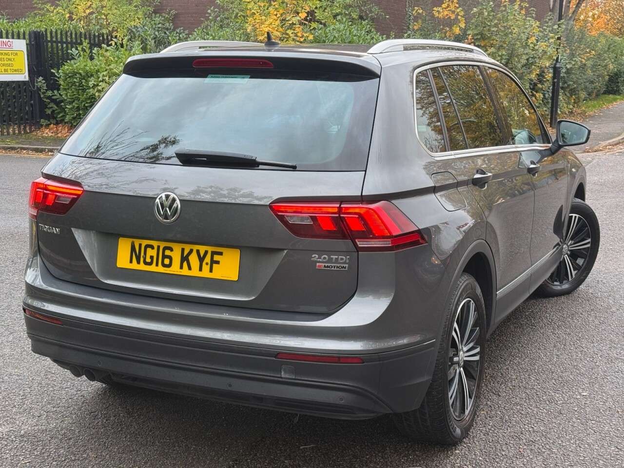2016 VOLKSWAGEN TIGUAN 2016 VOLKSWAGEN TIGUAN