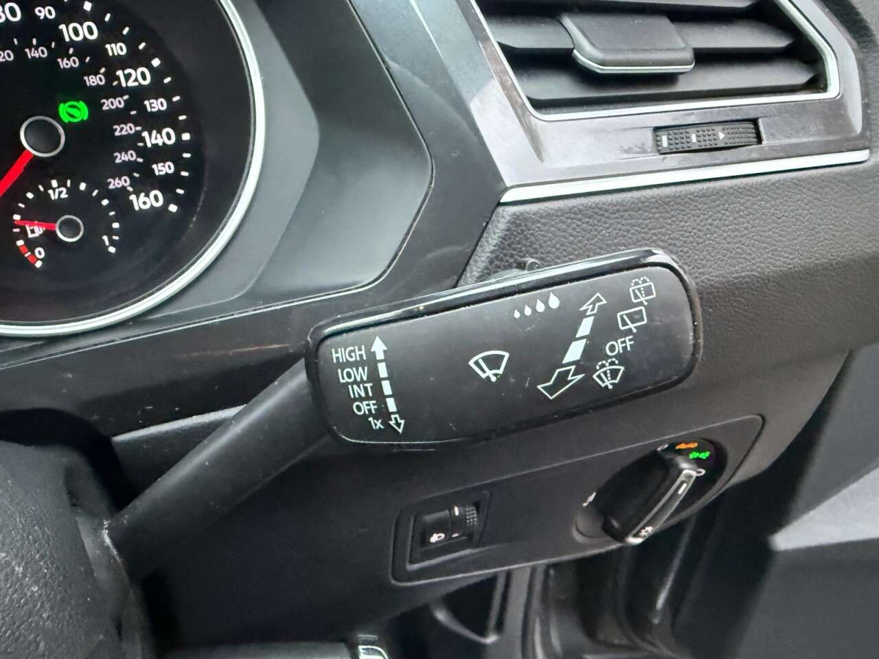 2016 VOLKSWAGEN TIGUAN 2016 VOLKSWAGEN TIGUAN