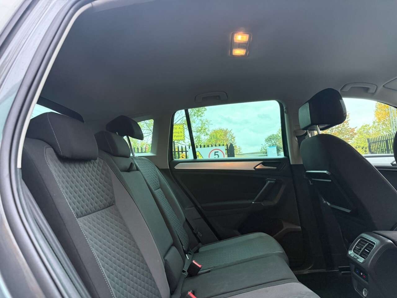 2016 VOLKSWAGEN TIGUAN 2016 VOLKSWAGEN TIGUAN