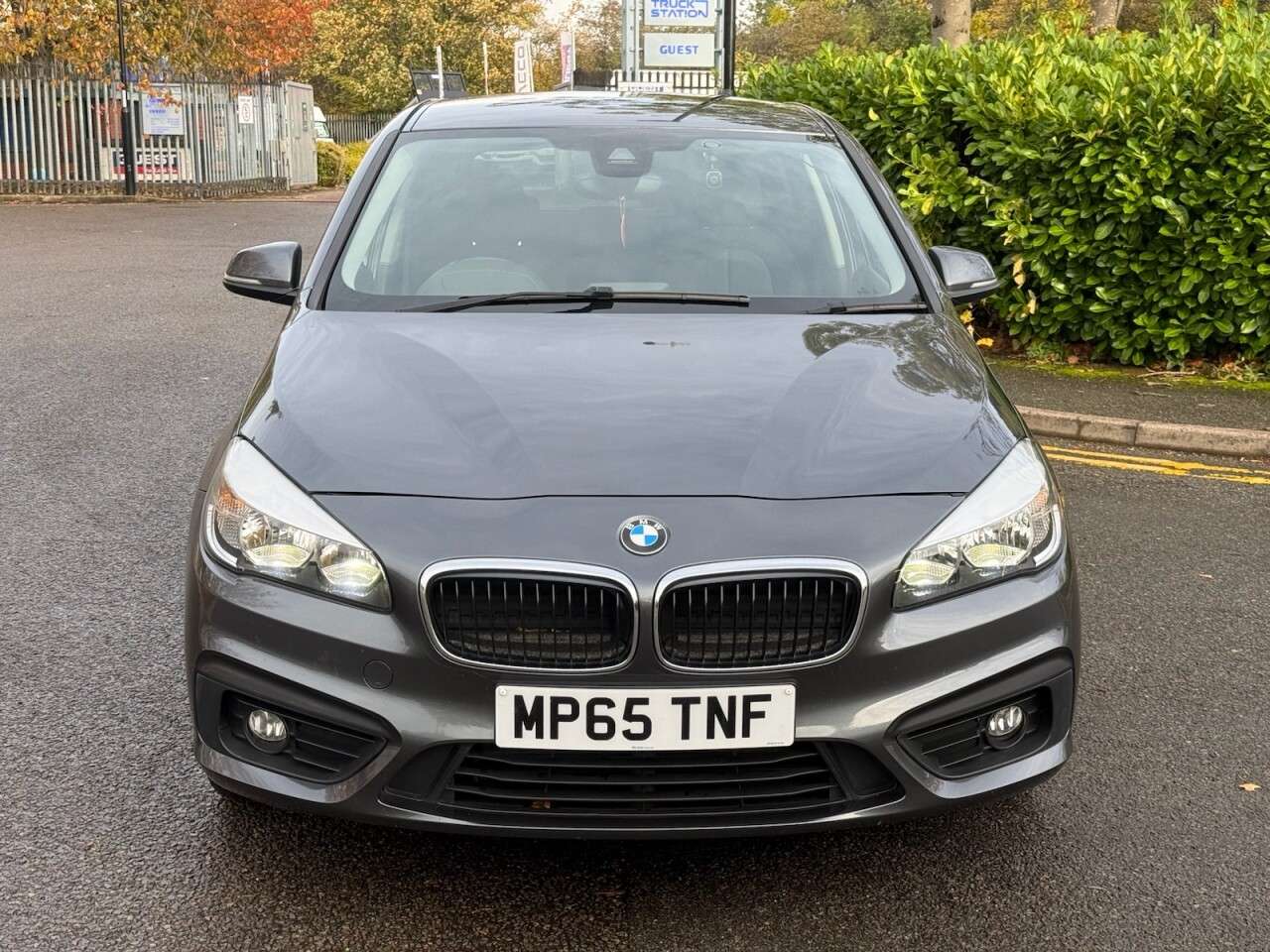 A 2015 BMW 2 SERIES ACTIVE TOURER 1.5 218i SE MPV 5dr Petrol Manual Euro 6 (s/s) (136 ps) A 2015 BMW 2 SERIES ACTIVE TOURER 1.5 218i SE MPV 5dr Petrol Manual Euro 6 (s/s) (136 ps)