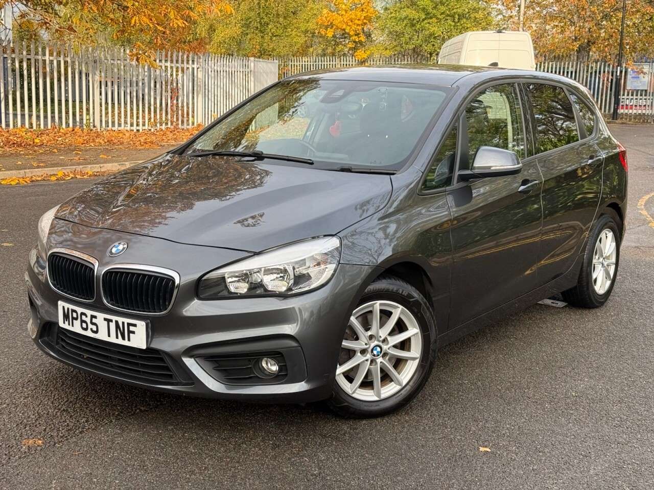 A 2015 BMW 2 SERIES ACTIVE TOURER 1.5 218i SE MPV 5dr Petrol Manual Euro 6 (s/s) (136 ps) A 2015 BMW 2 SERIES ACTIVE TOURER 1.5 218i SE MPV 5dr Petrol Manual Euro 6 (s/s) (136 ps)