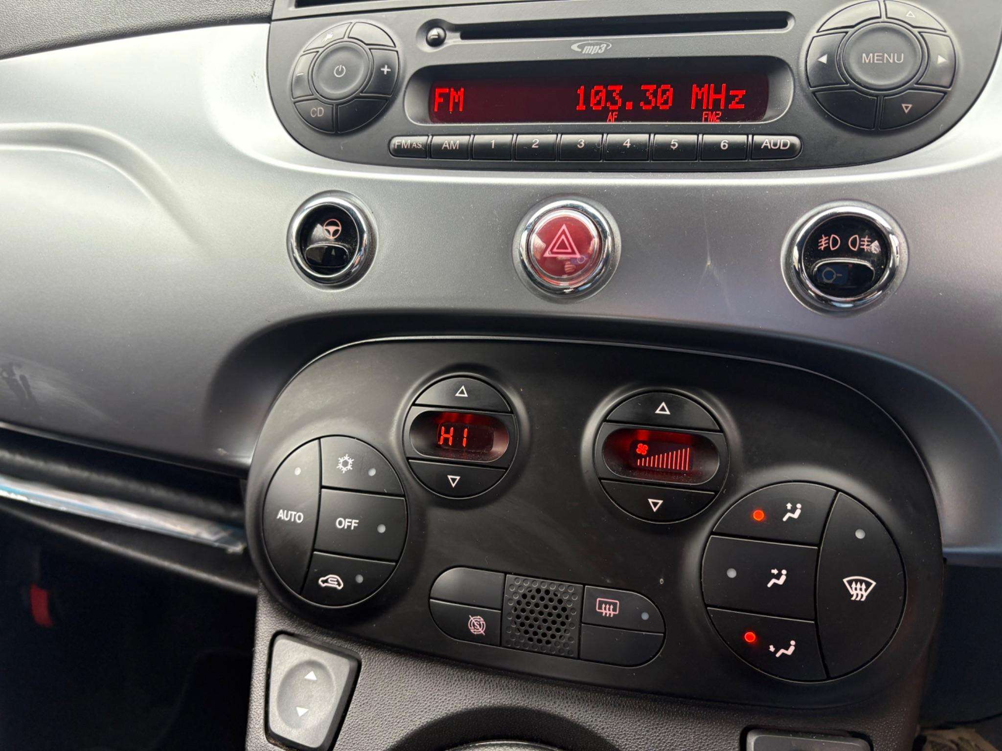 2013 FIAT 500 2013 FIAT 500