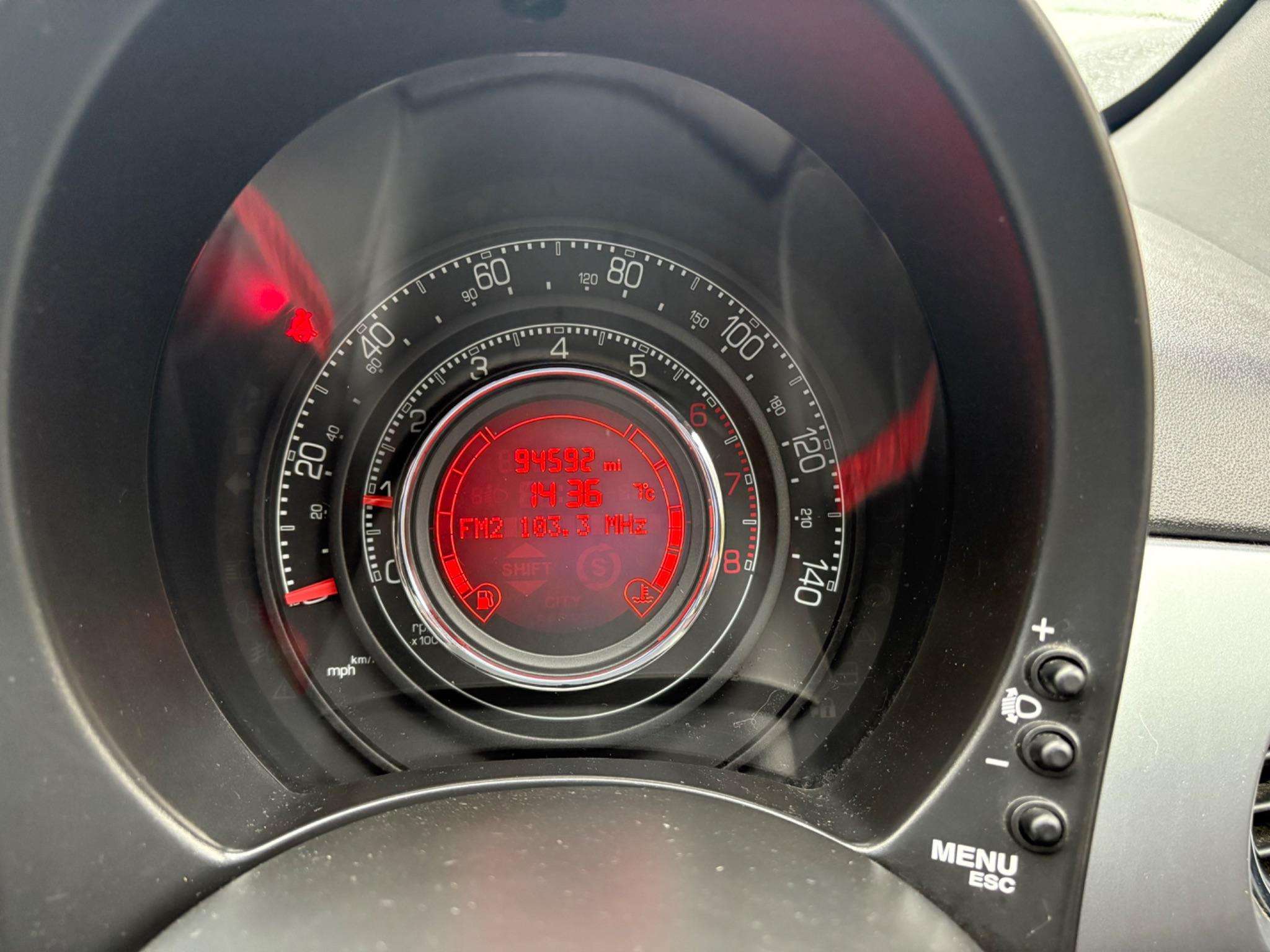 2013 FIAT 500 2013 FIAT 500