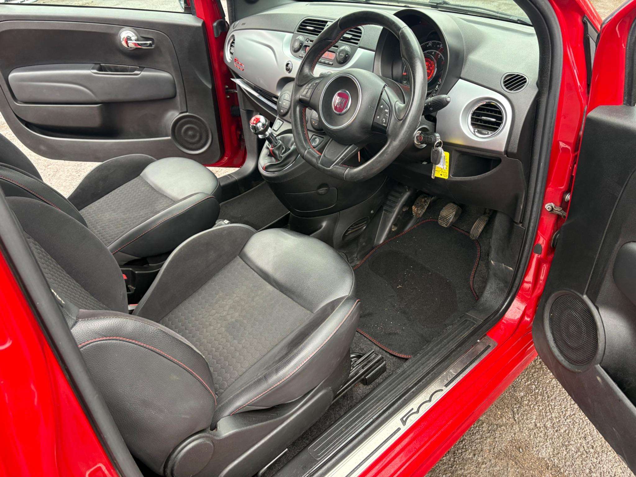 2013 FIAT 500 2013 FIAT 500