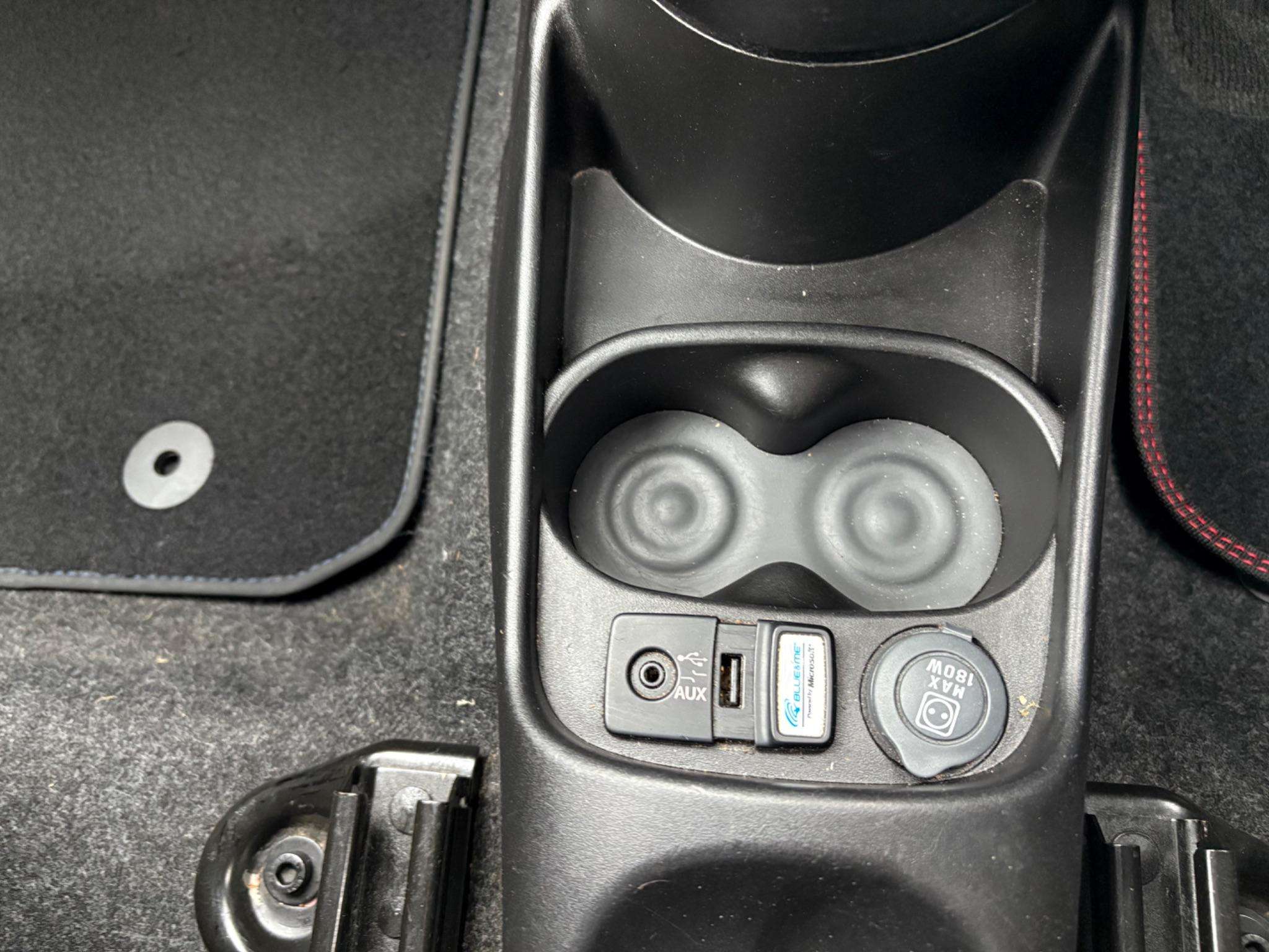 2013 FIAT 500 2013 FIAT 500