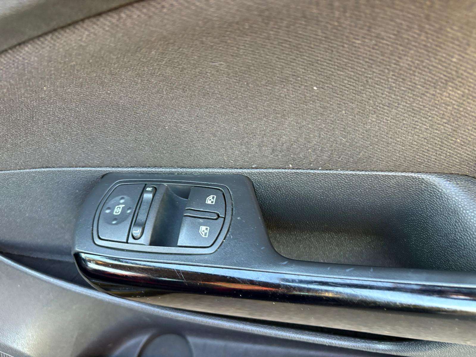 2013 VAUXHALL CORSA 2013 VAUXHALL CORSA