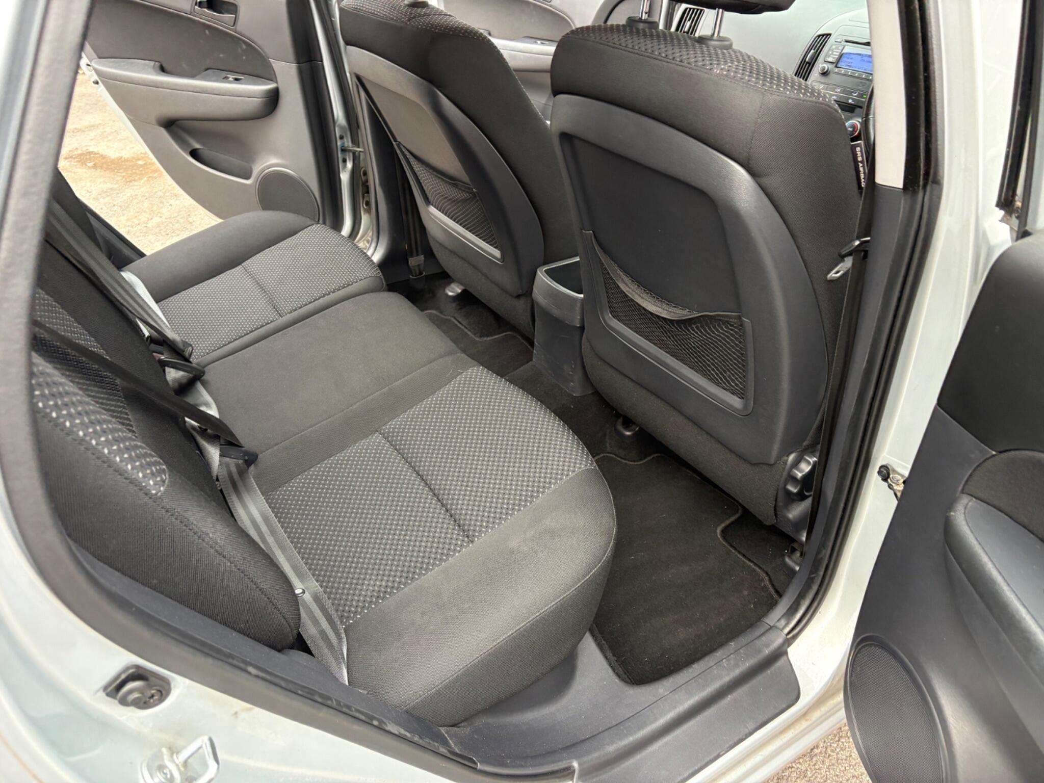 2010 HYUNDAI I30 2010 HYUNDAI I30