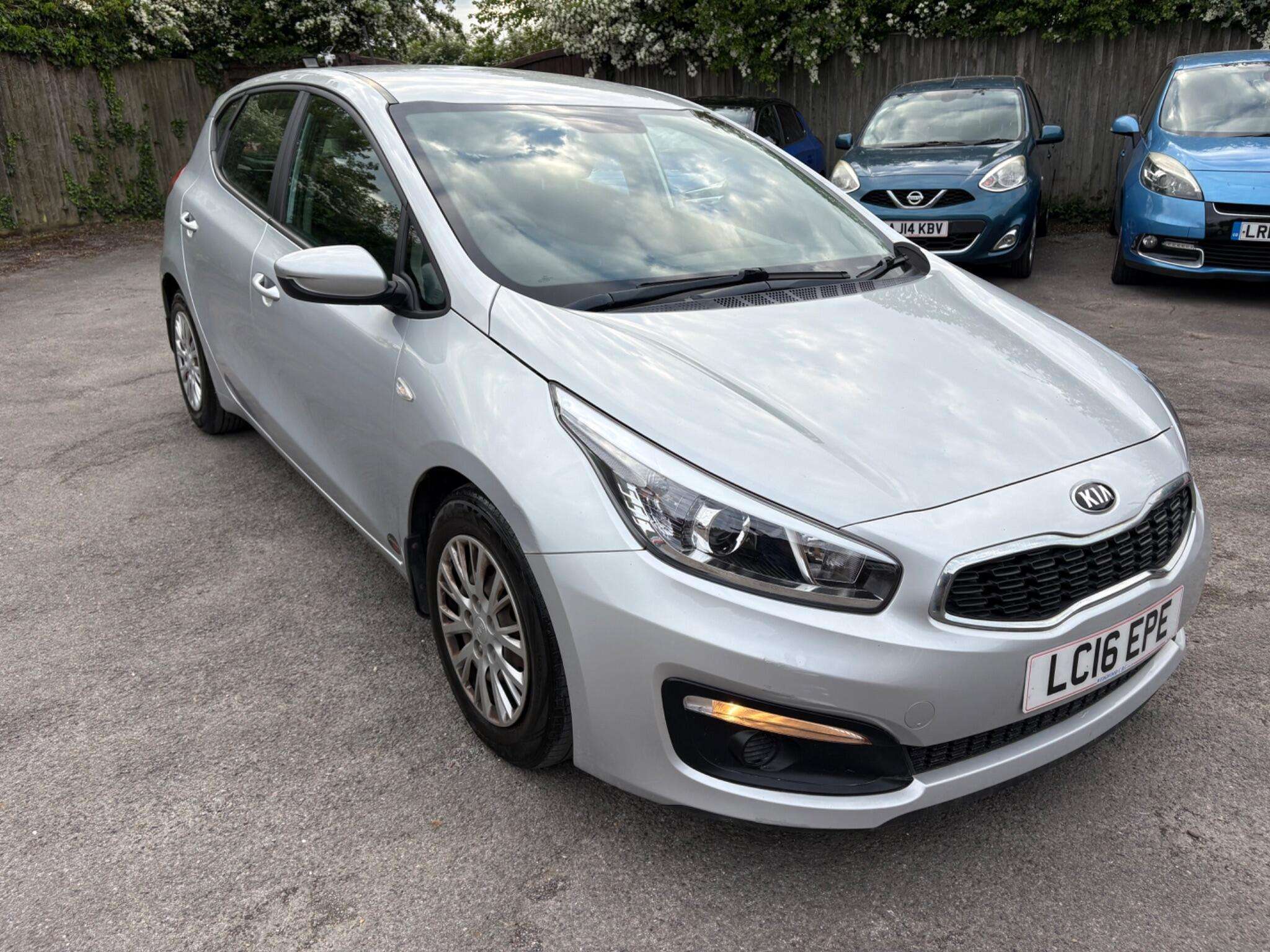 A 2016 KIA CEED 1.4 CRDi 1 Euro 6 5dr A 2016 KIA CEED 1.4 CRDi 1 Euro 6 5dr