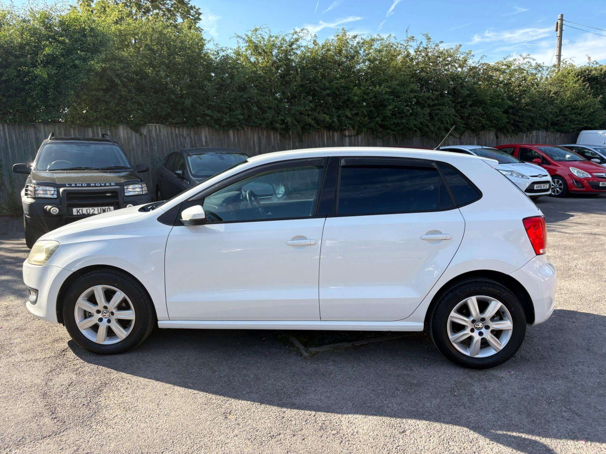 A 2011 VOLKSWAGEN POLO VW POLO 1.2 PETROL 5 DOOR AUTOMATIC DSG A 2011 VOLKSWAGEN POLO VW POLO 1.2 PETROL 5 DOOR AUTOMATIC DSG