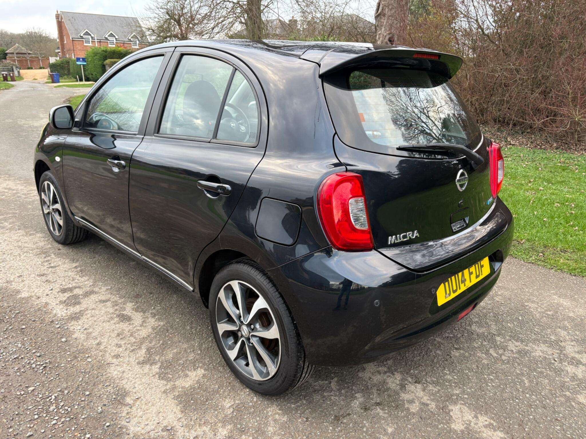 A 2014 NISSAN MICRA 1.2 Tekna Euro 5 5dr A 2014 NISSAN MICRA 1.2 Tekna Euro 5 5dr