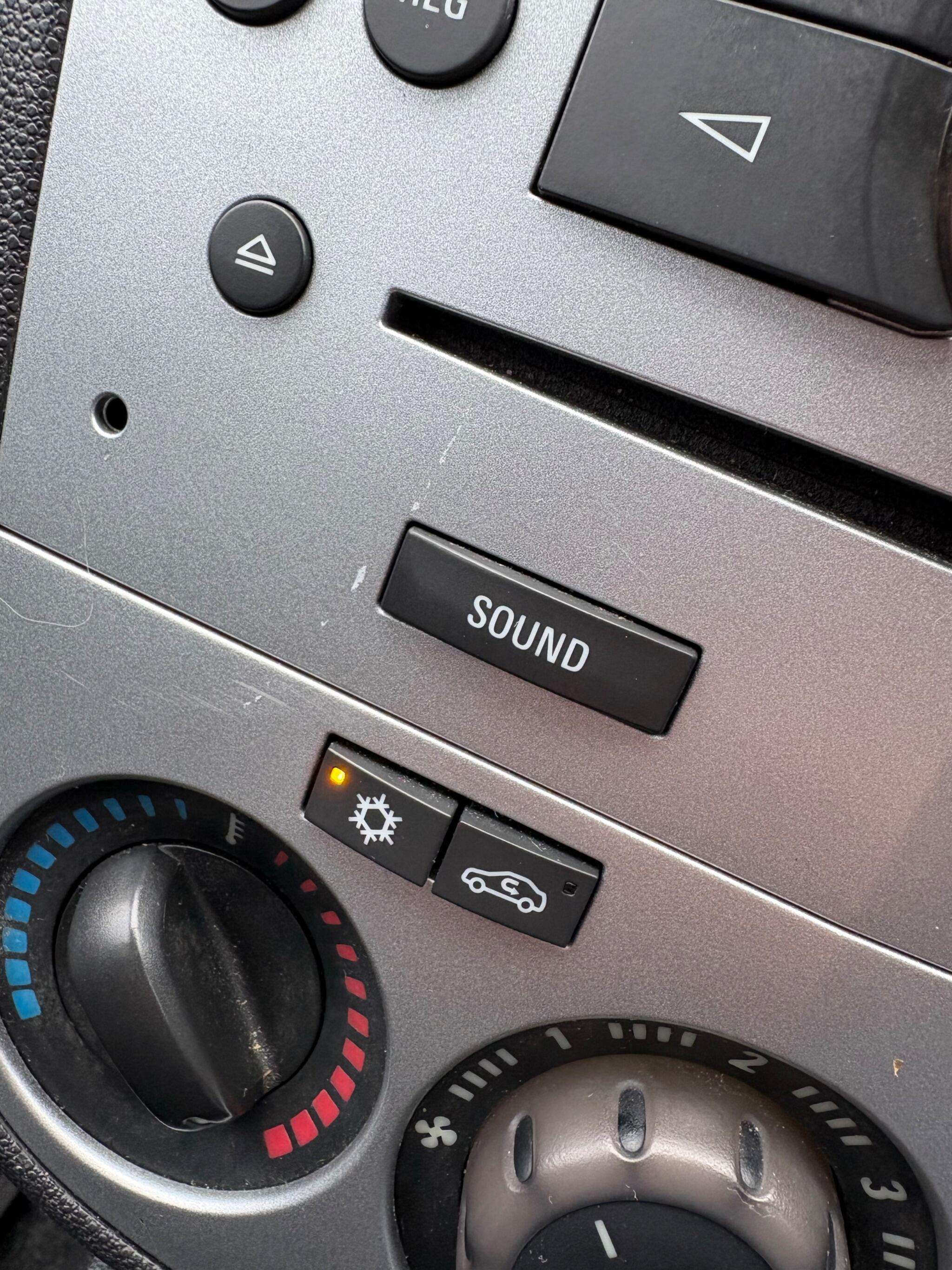 2012 VAUXHALL CORSA 2012 VAUXHALL CORSA