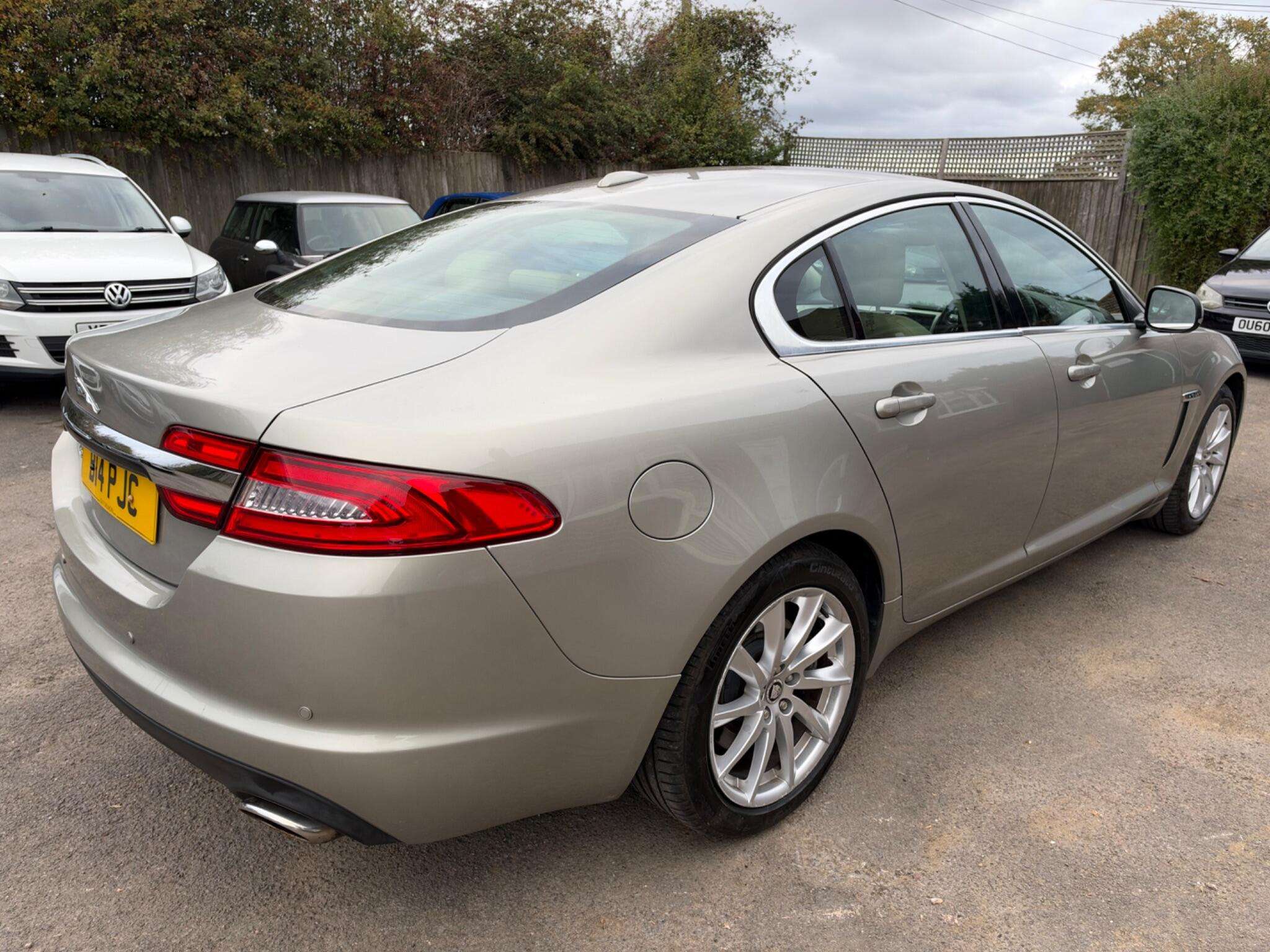 2013 JAGUAR XF 2013 JAGUAR XF