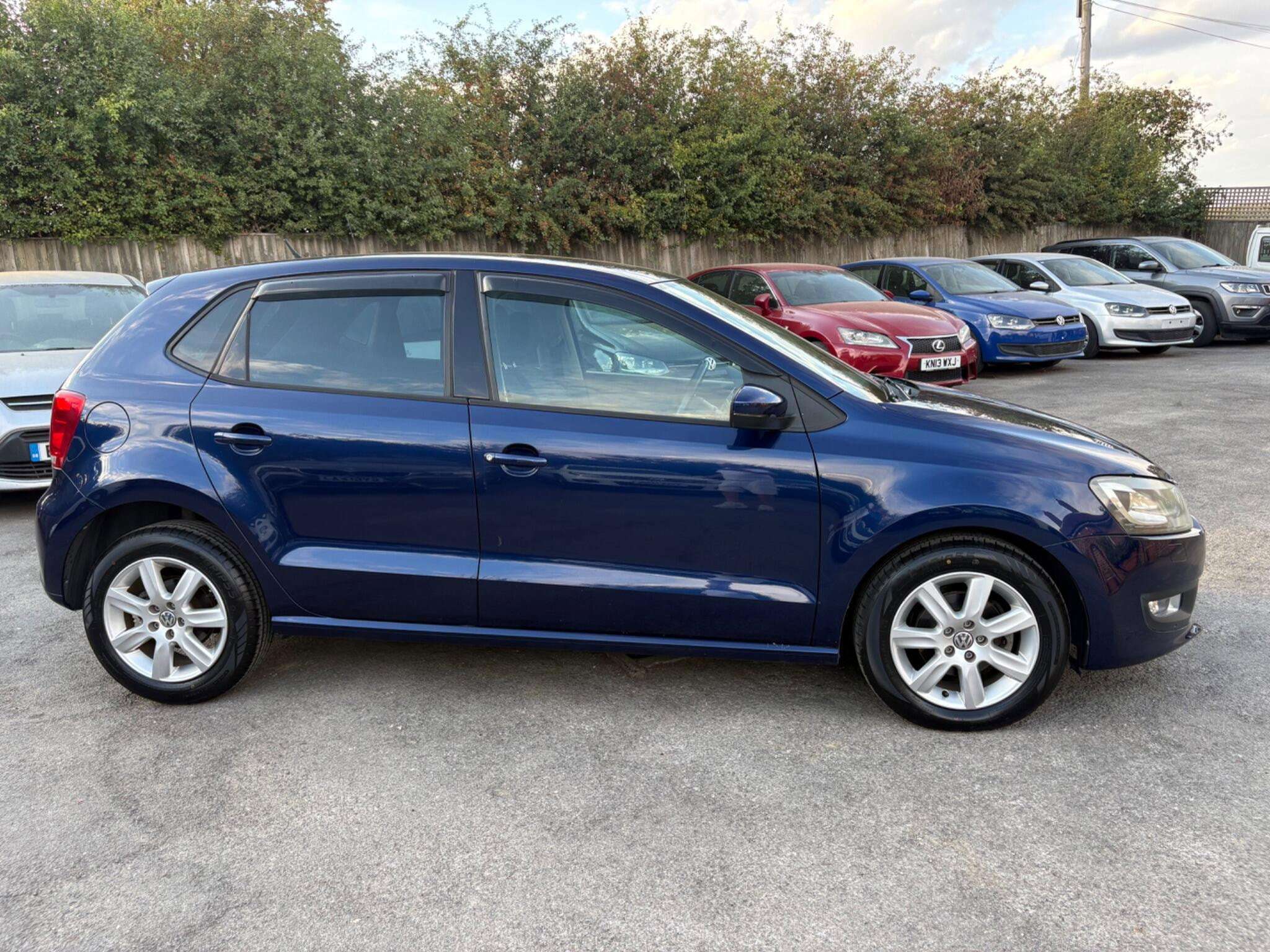 A 2011 VOLKSWAGEN POLO 1.2 Tsi 5 door petrol DSG AUTOMATIC A 2011 VOLKSWAGEN POLO 1.2 Tsi 5 door petrol DSG AUTOMATIC