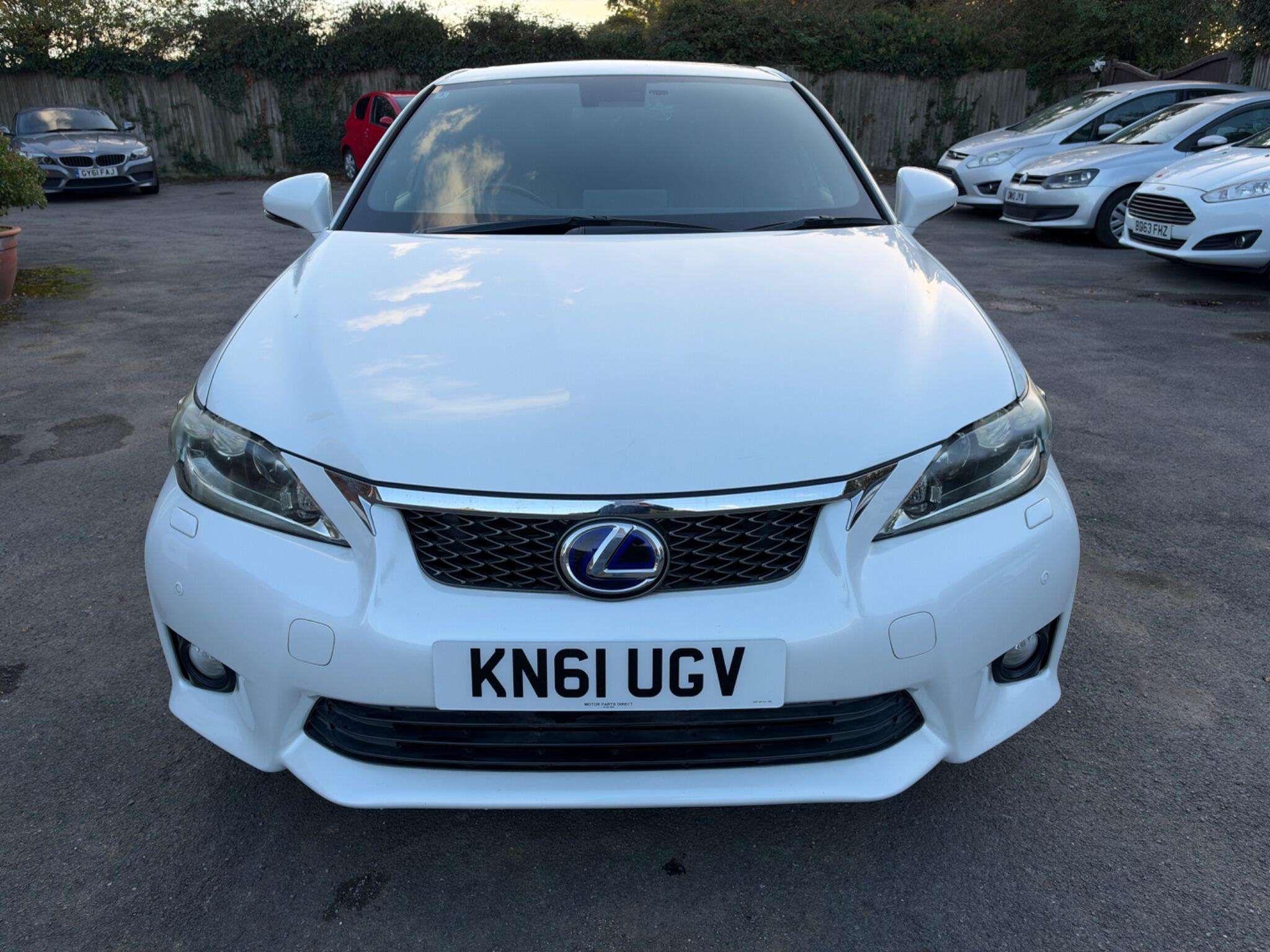 2011 LEXUS CT 2011 LEXUS CT