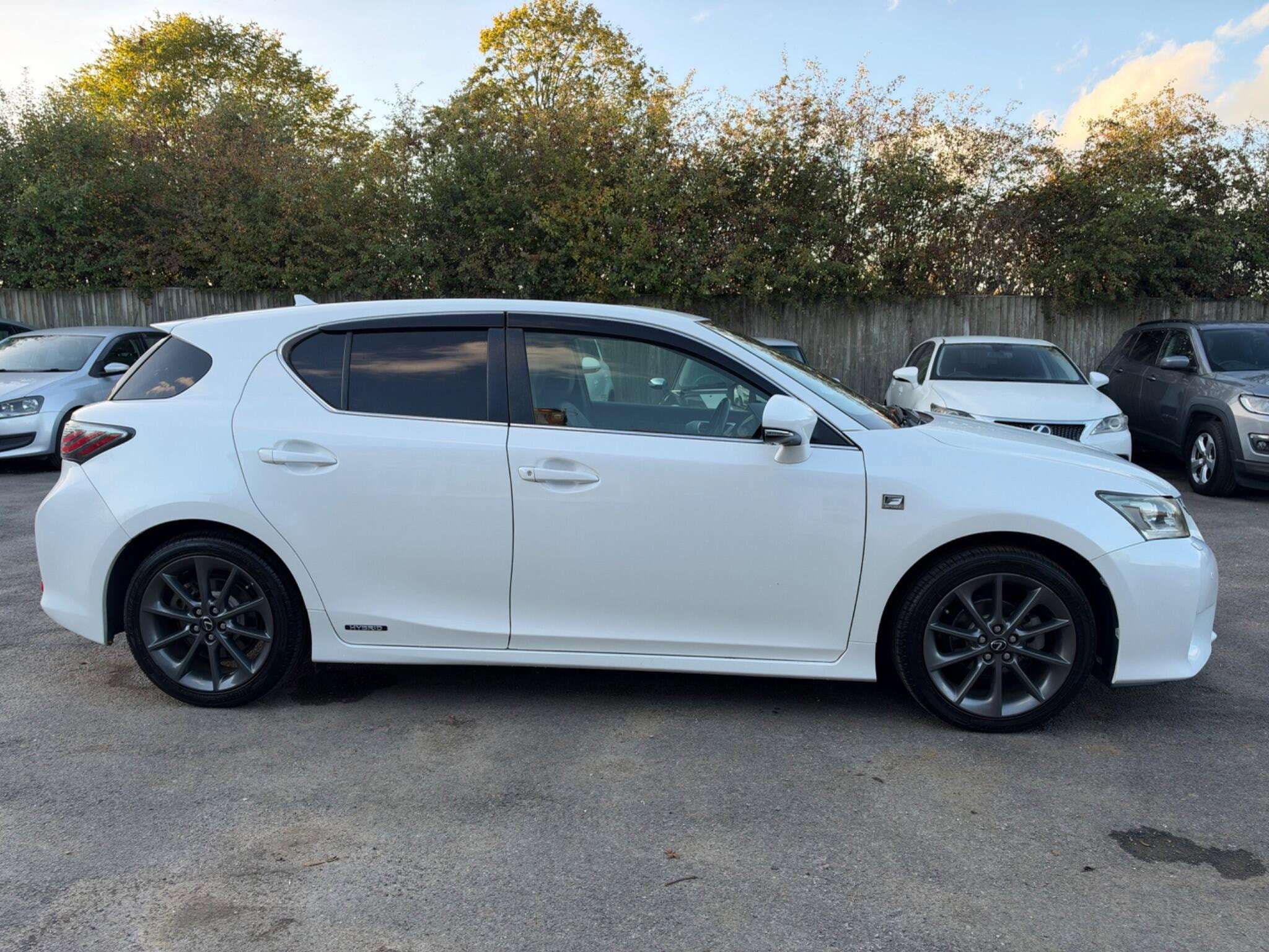 A 2011 LEXUS CT CT200h F sport hybrid petrol auto 5 door A 2011 LEXUS CT CT200h F sport hybrid petrol auto 5 door