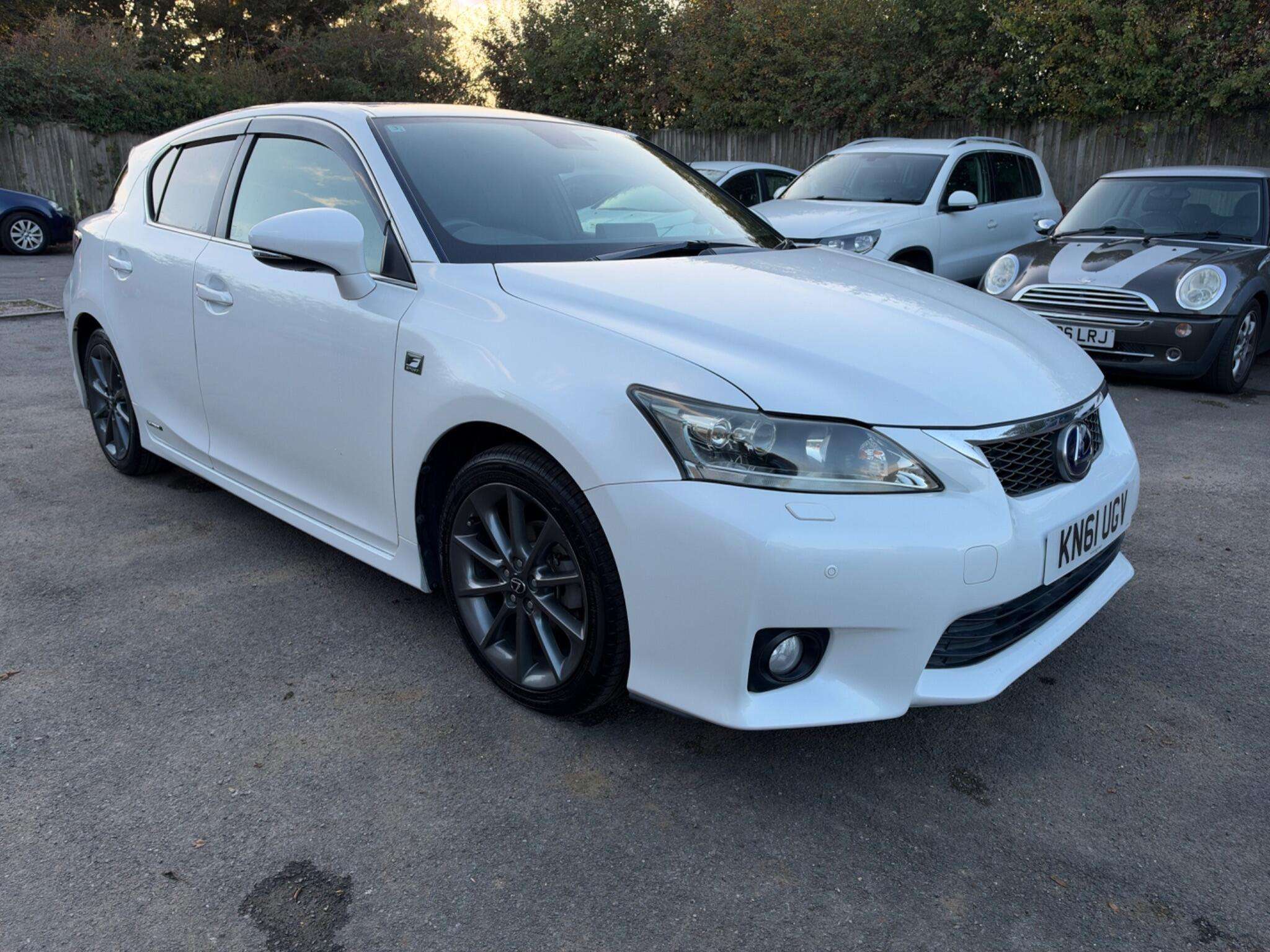 A 2011 LEXUS CT CT200h F sport hybrid petrol auto 5 door A 2011 LEXUS CT CT200h F sport hybrid petrol auto 5 door