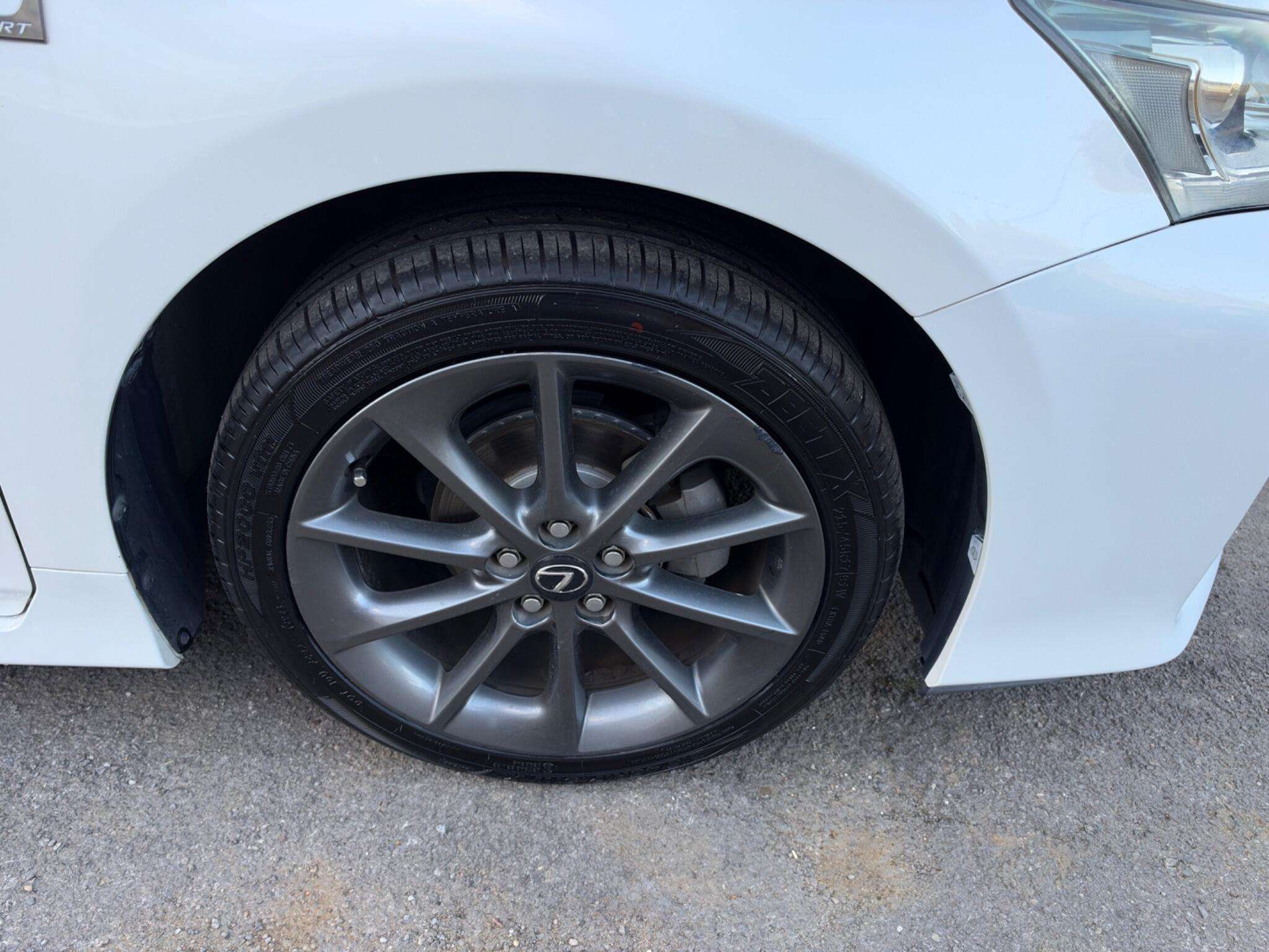2011 LEXUS CT 2011 LEXUS CT