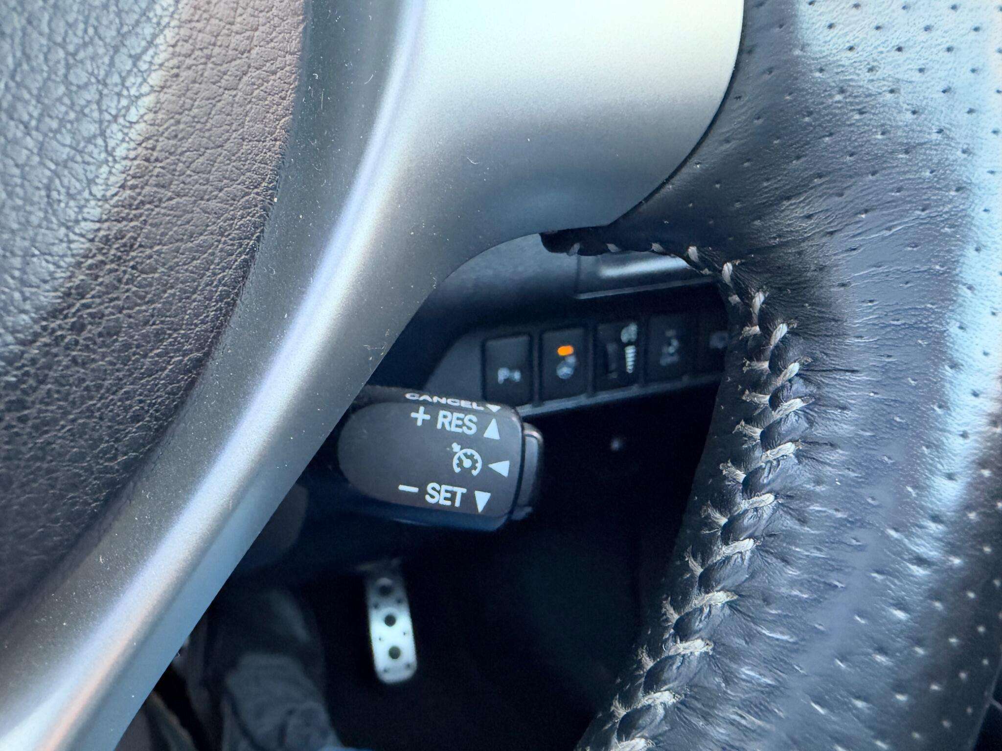 2011 LEXUS CT 2011 LEXUS CT
