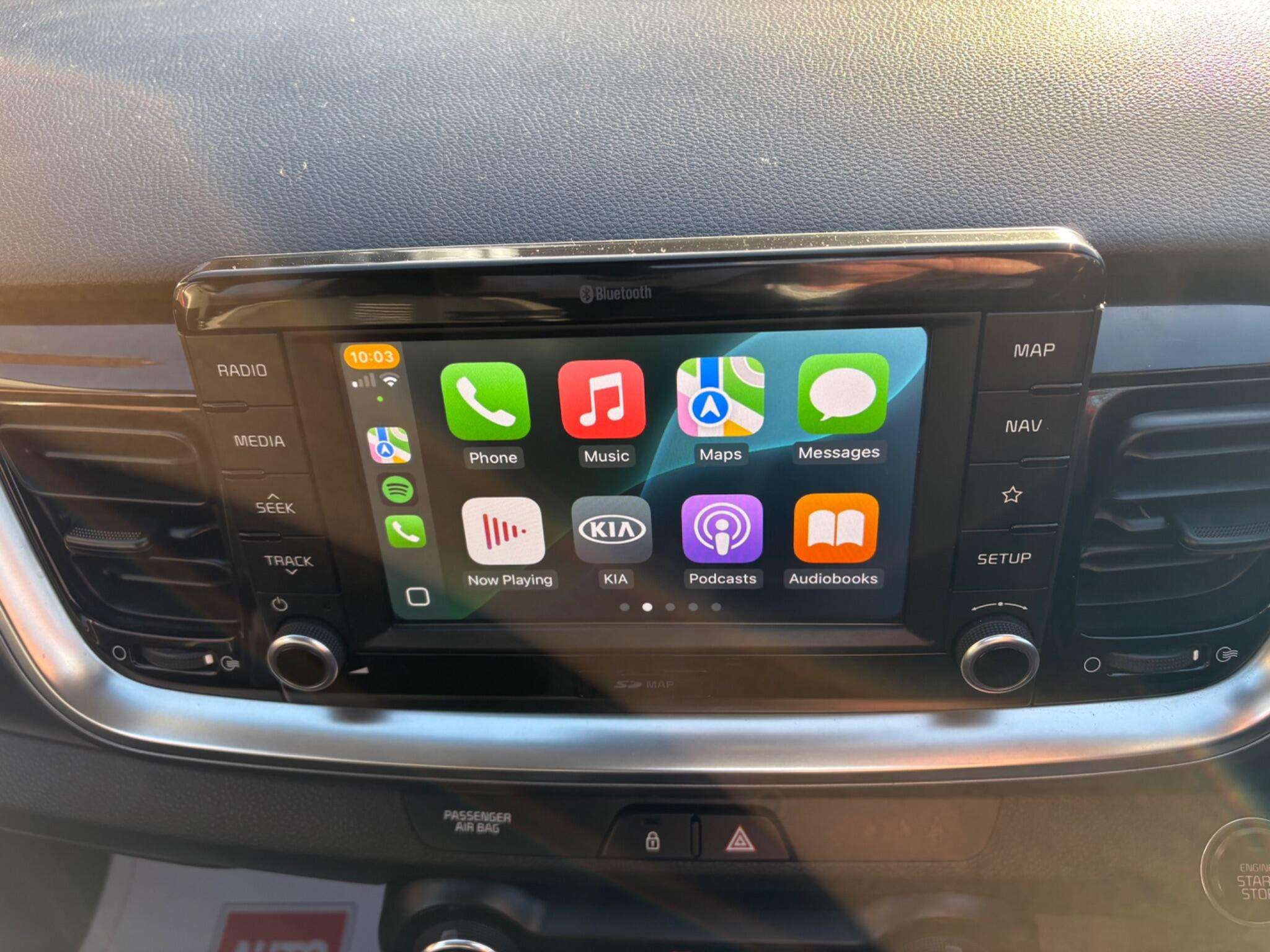 2017 KIA STONIC 2017 KIA STONIC