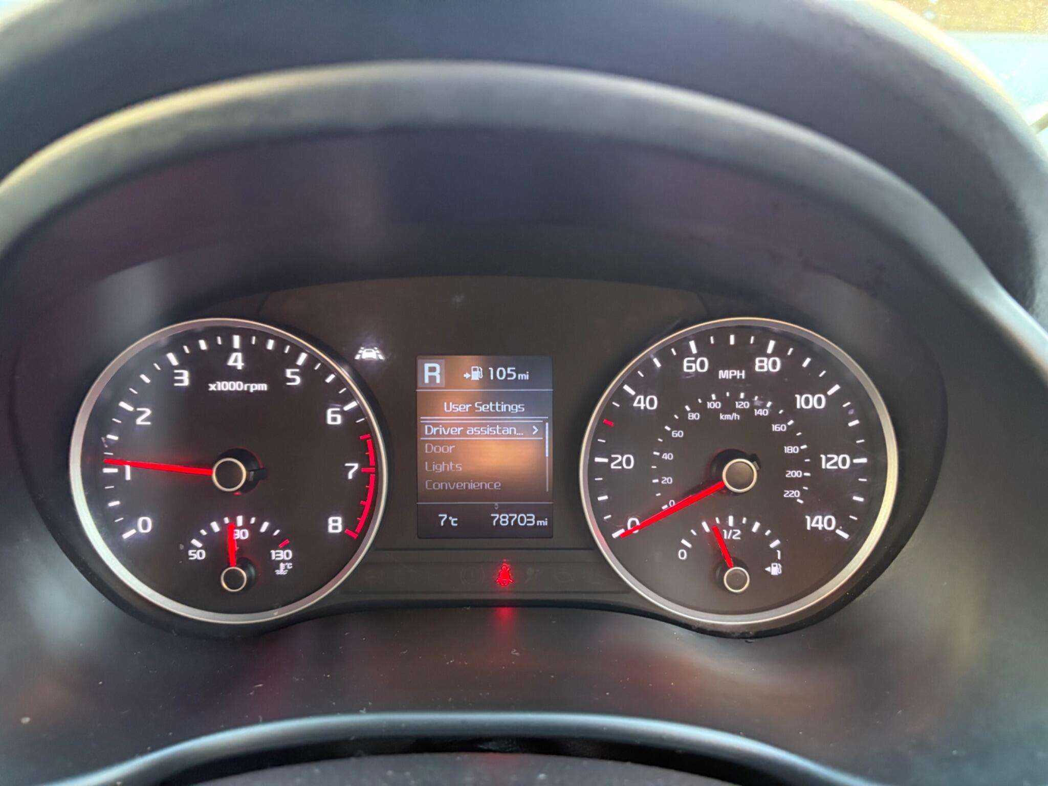 2017 KIA STONIC 2017 KIA STONIC