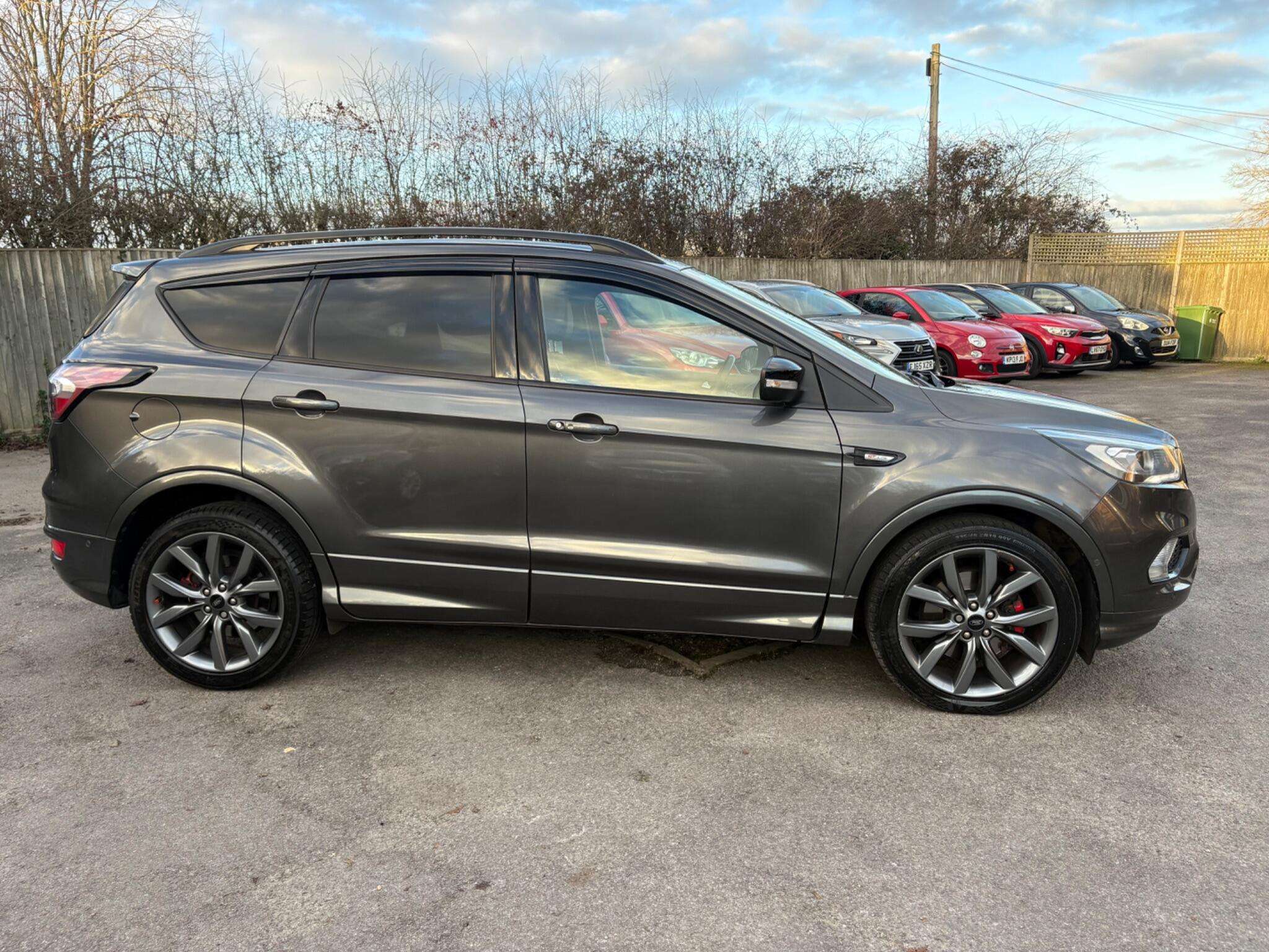 A 2019 FORD KUGA 1.5T EcoBoost ST-Line Edition Euro 6 (s/s) 5dr A 2019 FORD KUGA 1.5T EcoBoost ST-Line Edition Euro 6 (s/s) 5dr