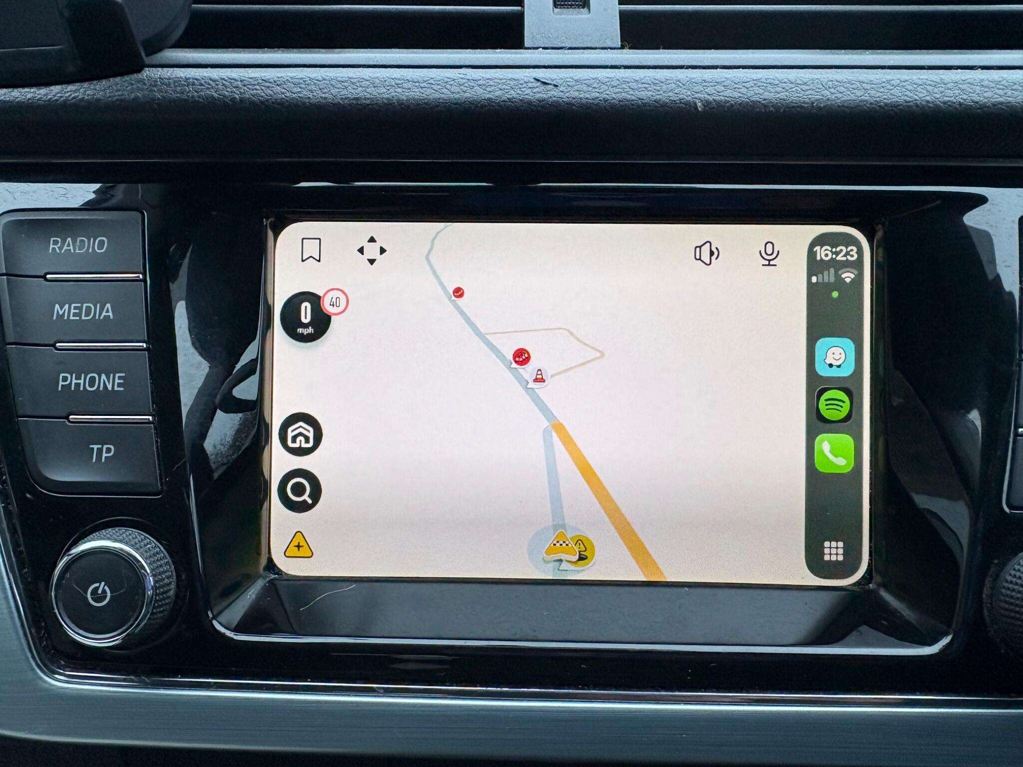 2016 SKODA FABIA 2016 SKODA FABIA