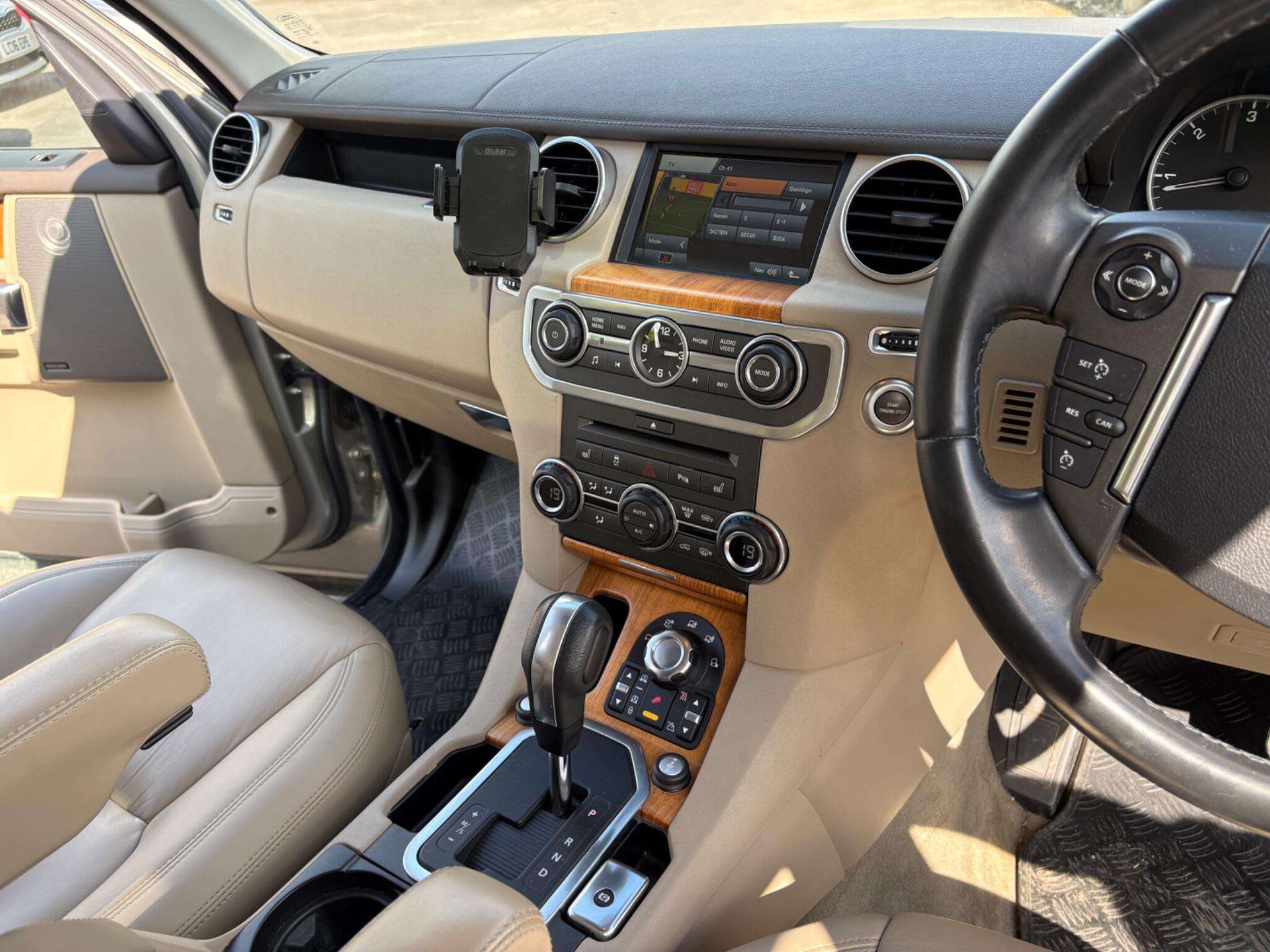 2010 LAND ROVER DISCOVERY 4 2010 LAND ROVER DISCOVERY 4