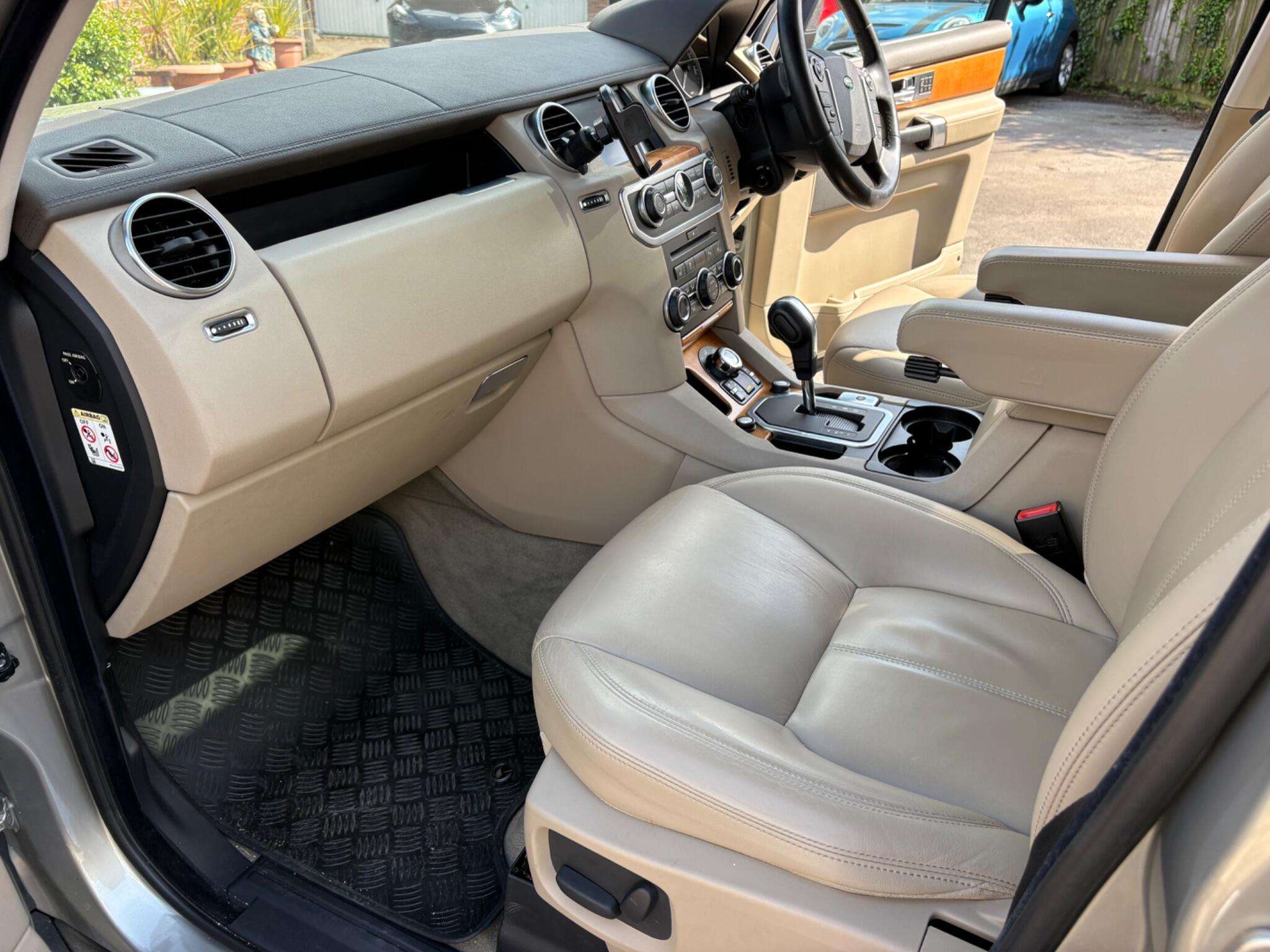 2010 LAND ROVER DISCOVERY 4 2010 LAND ROVER DISCOVERY 4