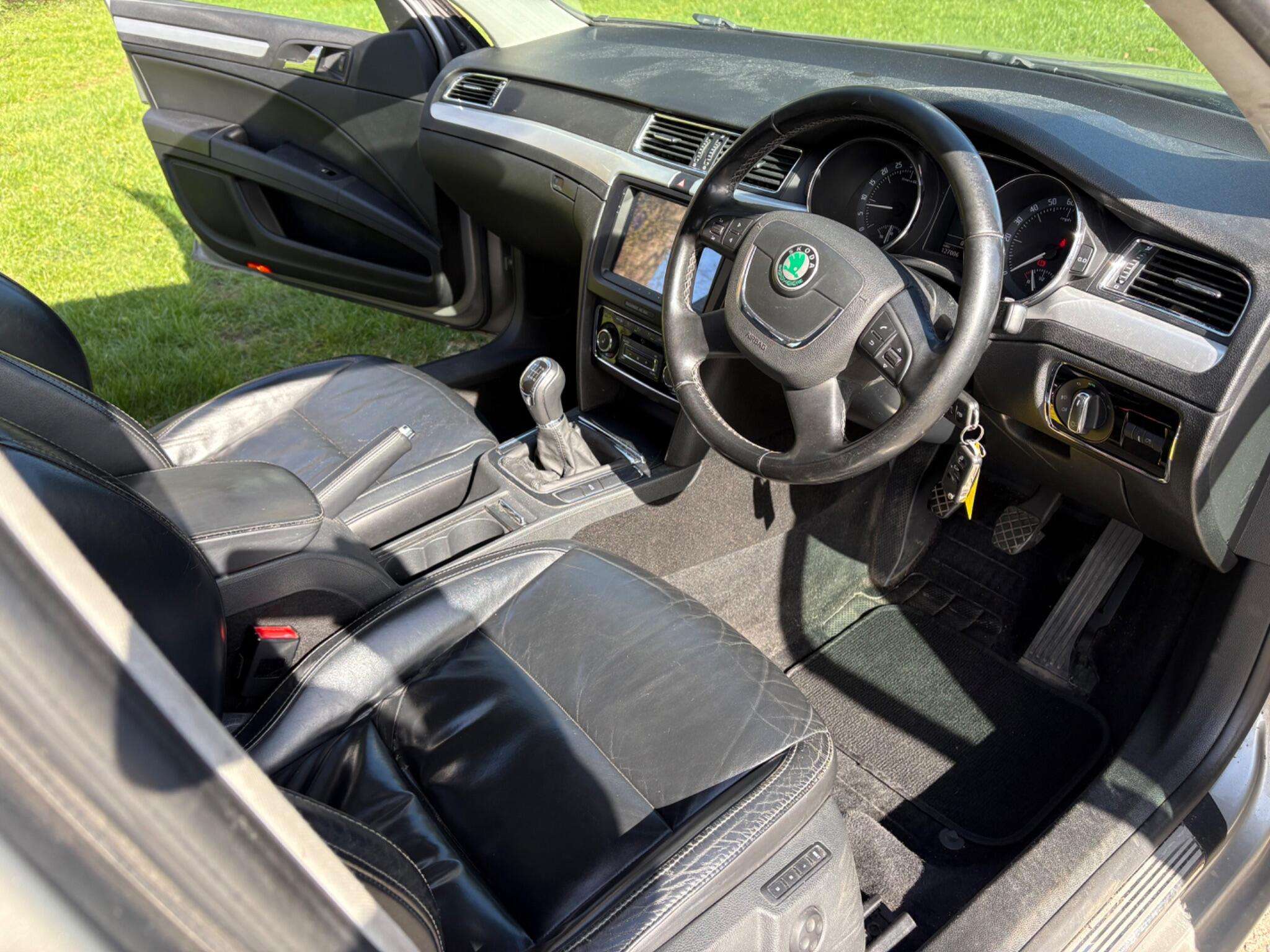 2010 SKODA SUPERB 2010 SKODA SUPERB