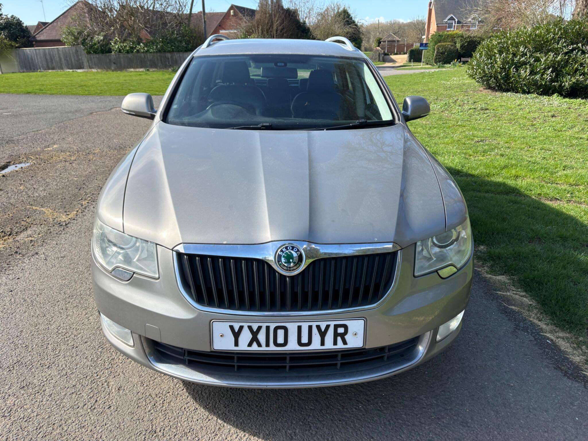 2010 SKODA SUPERB 2010 SKODA SUPERB