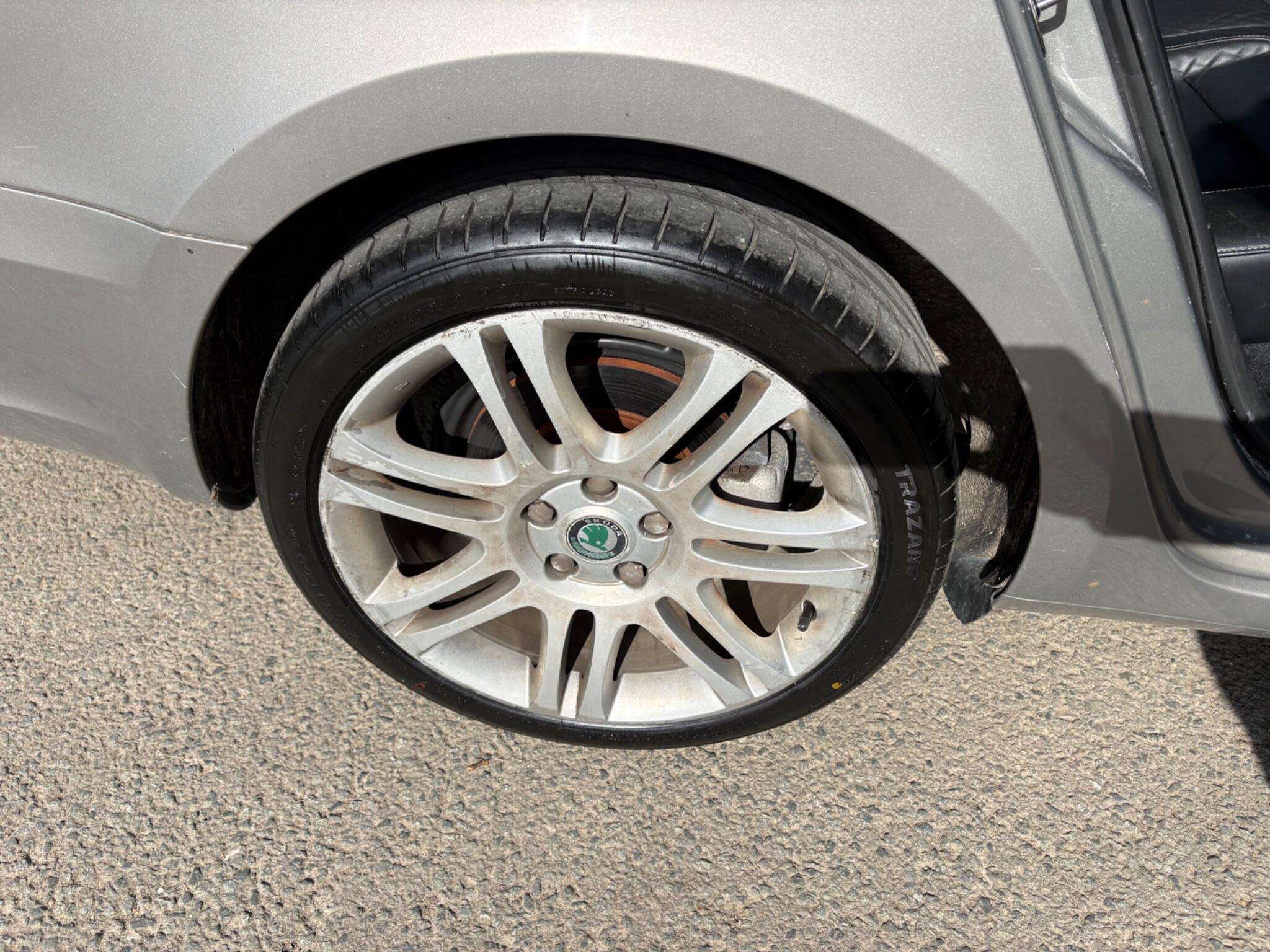 2010 SKODA SUPERB 2010 SKODA SUPERB