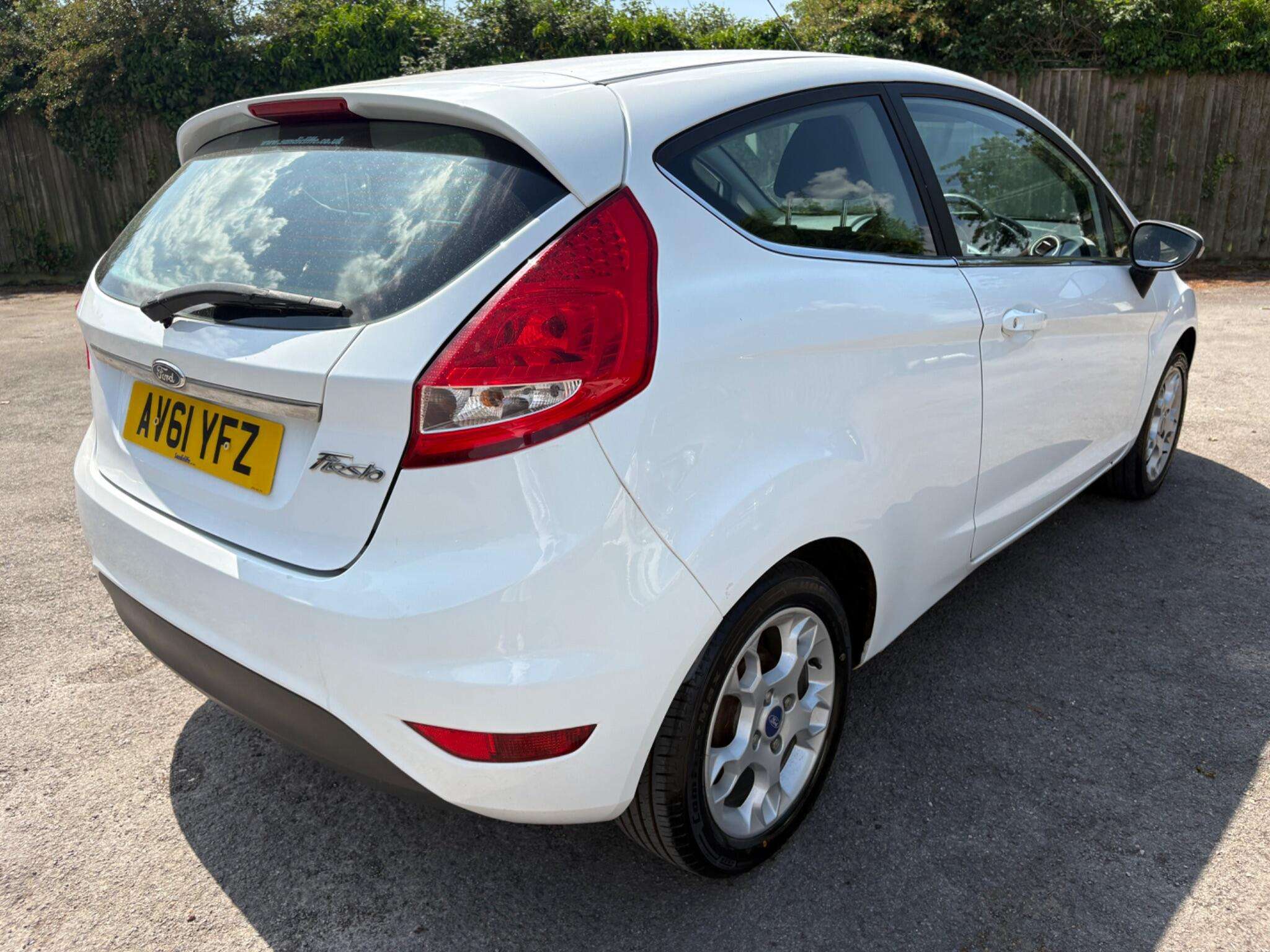 2011 FORD FIESTA 2011 FORD FIESTA