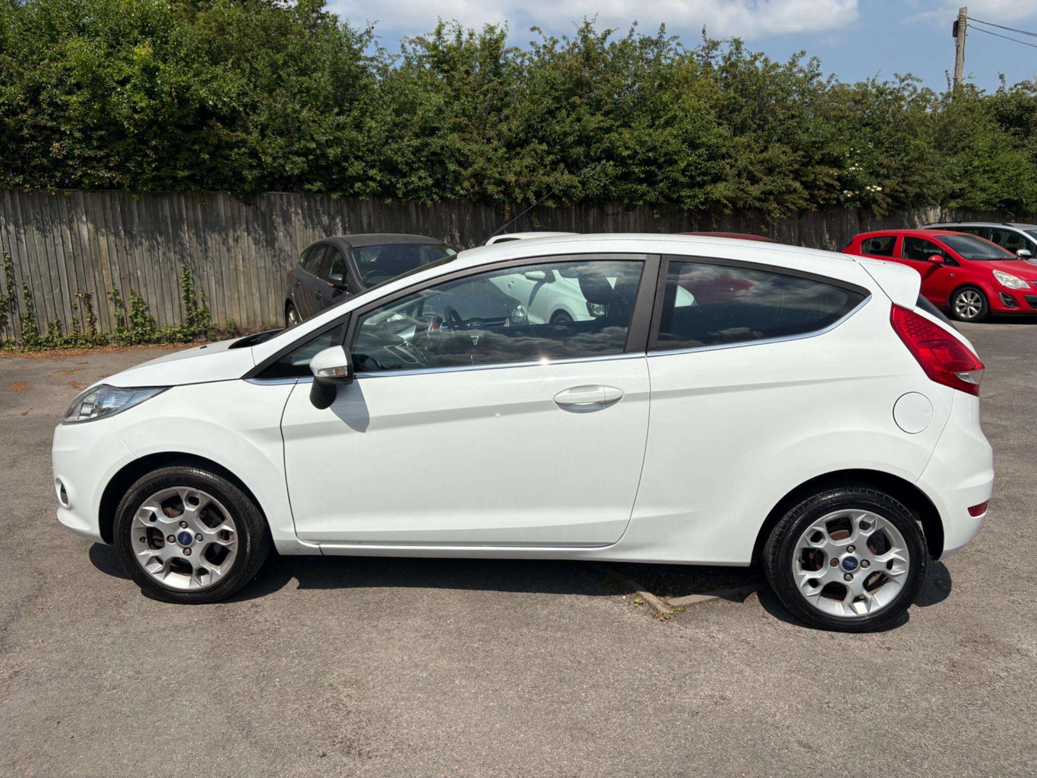 A 2011 FORD FIESTA 1.25 Zetec 3dr A 2011 FORD FIESTA 1.25 Zetec 3dr