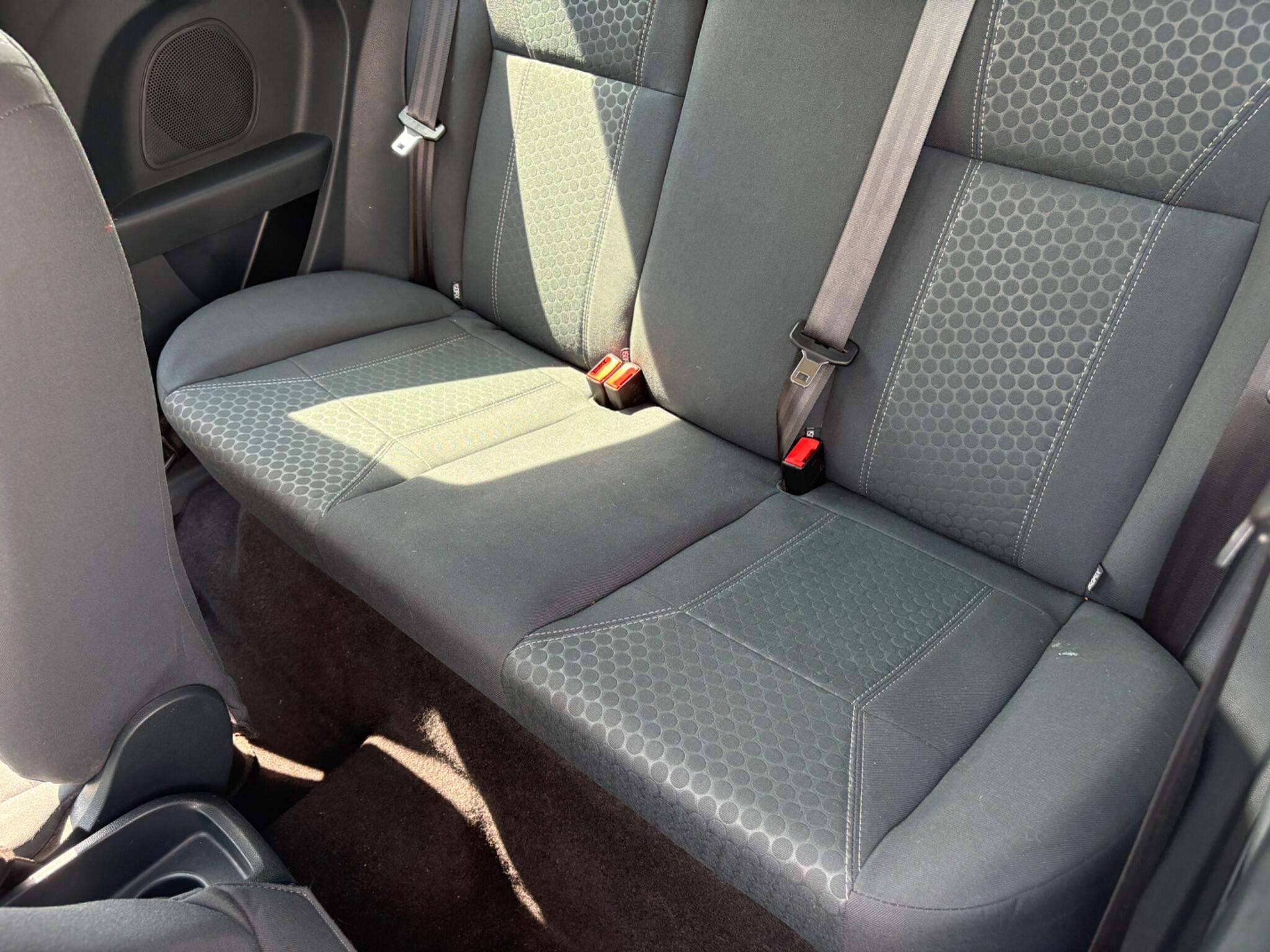 2011 FORD FIESTA 2011 FORD FIESTA